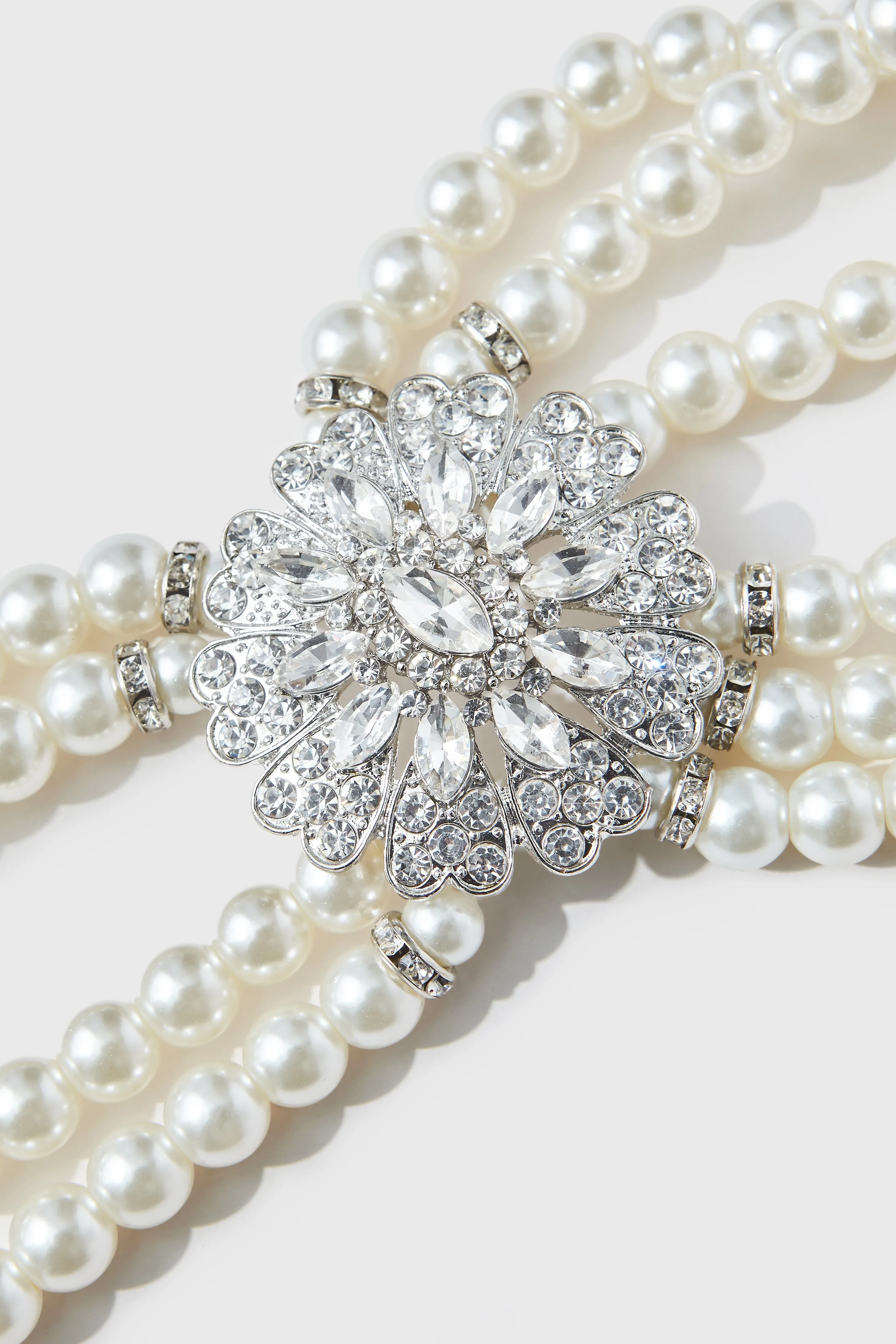 Stunning Zircon Studded Pearl Bracelet sold by BABEYOND product image thumbnail 2