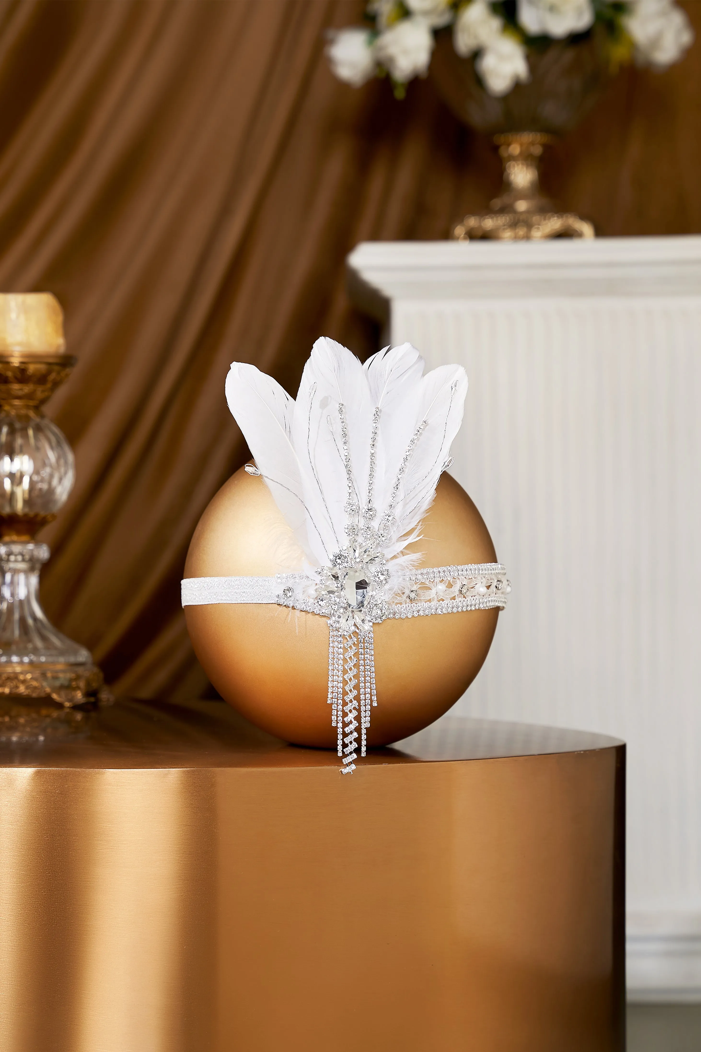 Gorgeous Rhinestone Feather Headpiece sold by BABEYOND product image thumbnail 3