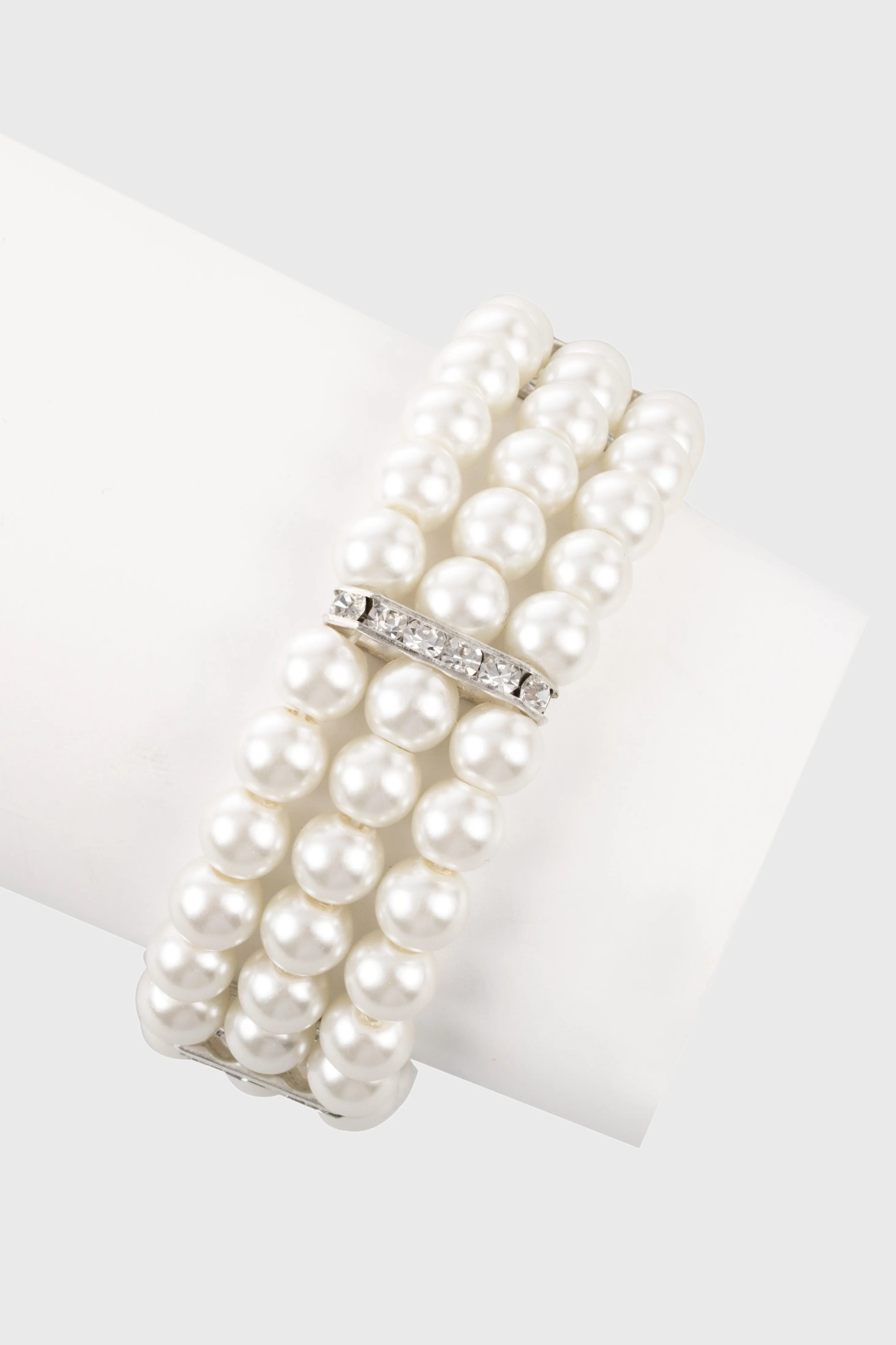 Classic Strands Gatsby Pearl Bracelet sold by BABEYOND product image thumbnail 3
