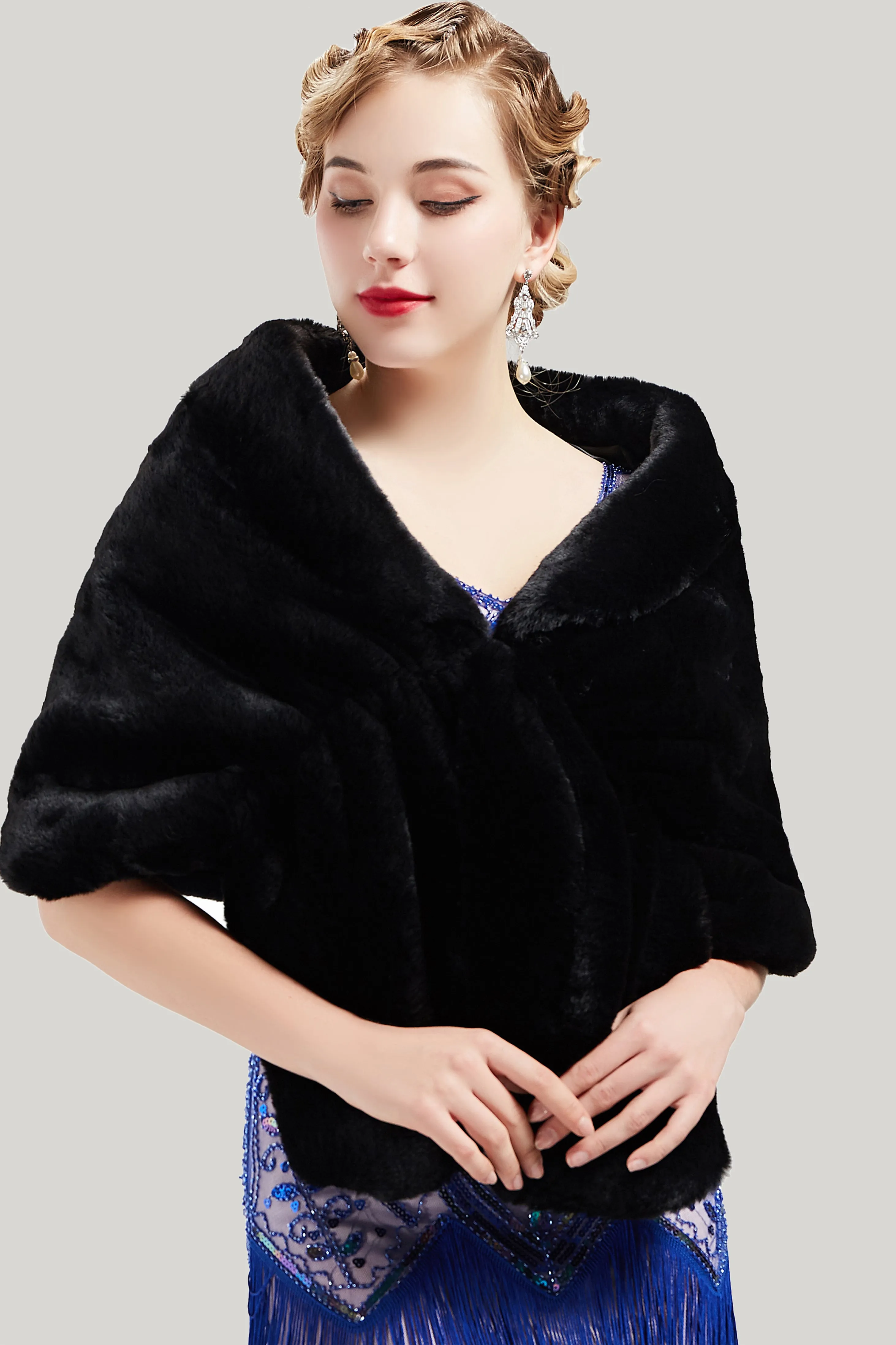 1920s Faux Fur Scarf Wrap Evening Cape sold by BABEYOND product image thumbnail 3