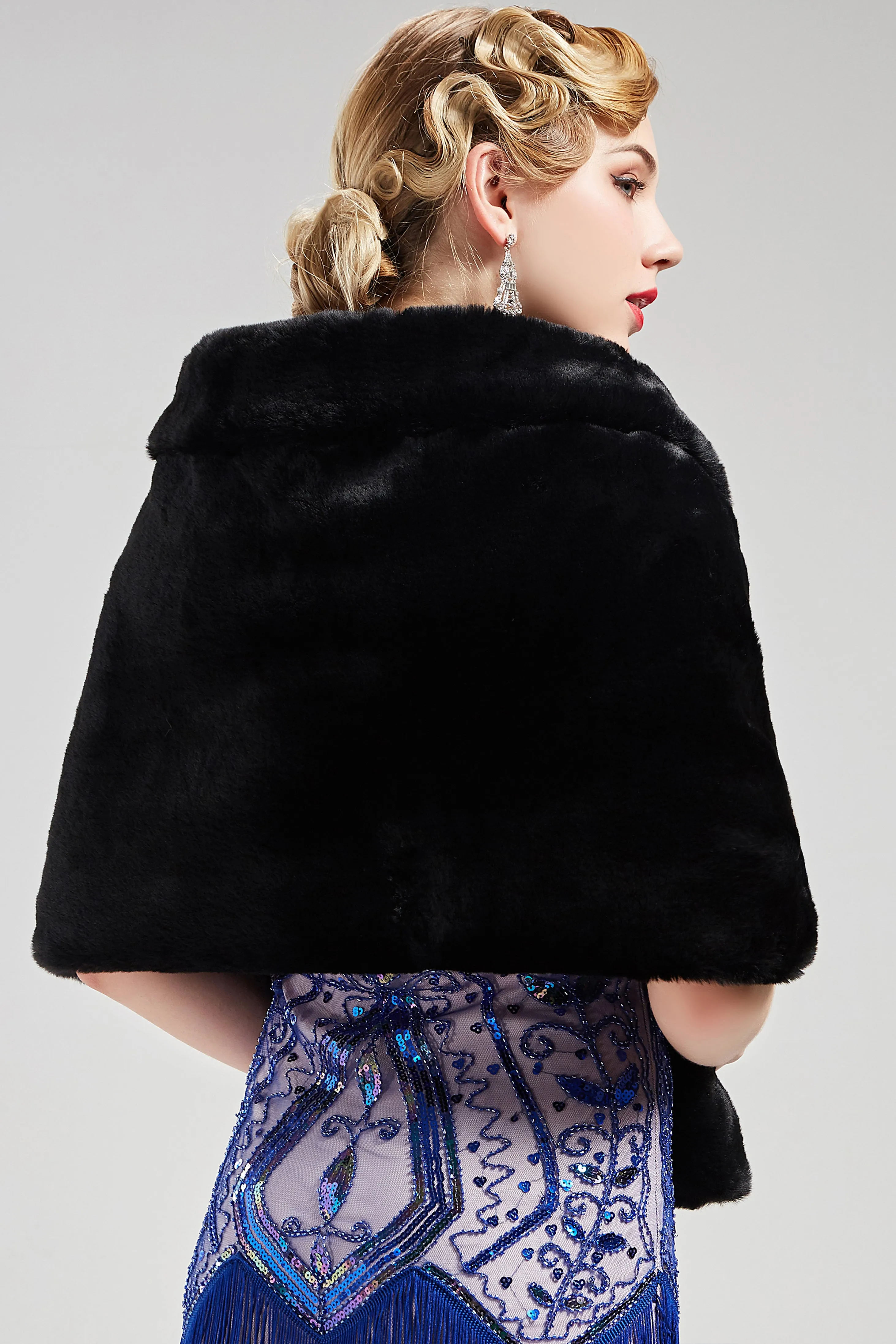 1920s Faux Fur Scarf Wrap Evening Cape sold by BABEYOND product image thumbnail 4