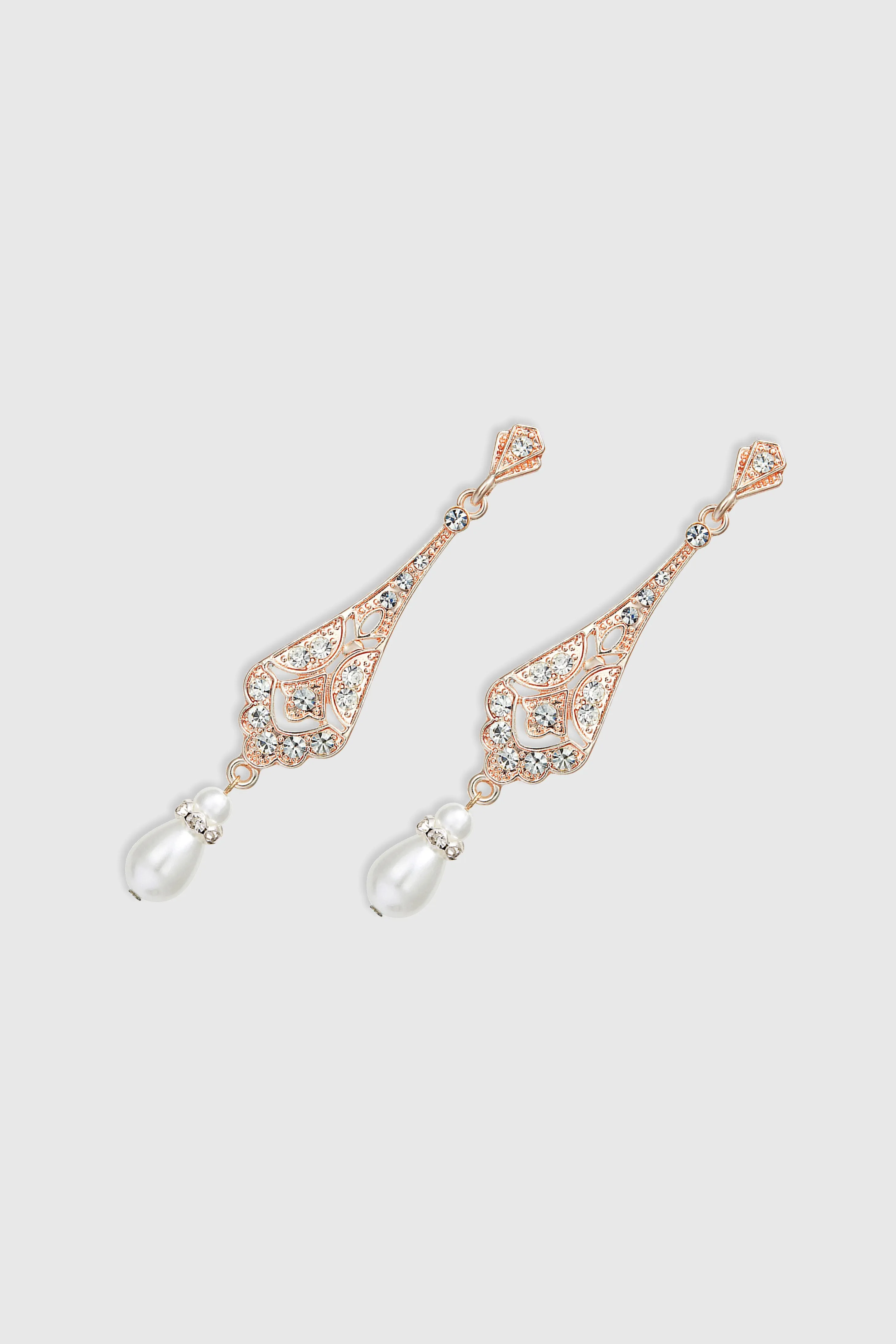 Stunning Vintage Crystal Studded Earrings sold by BABEYOND product image thumbnail 3