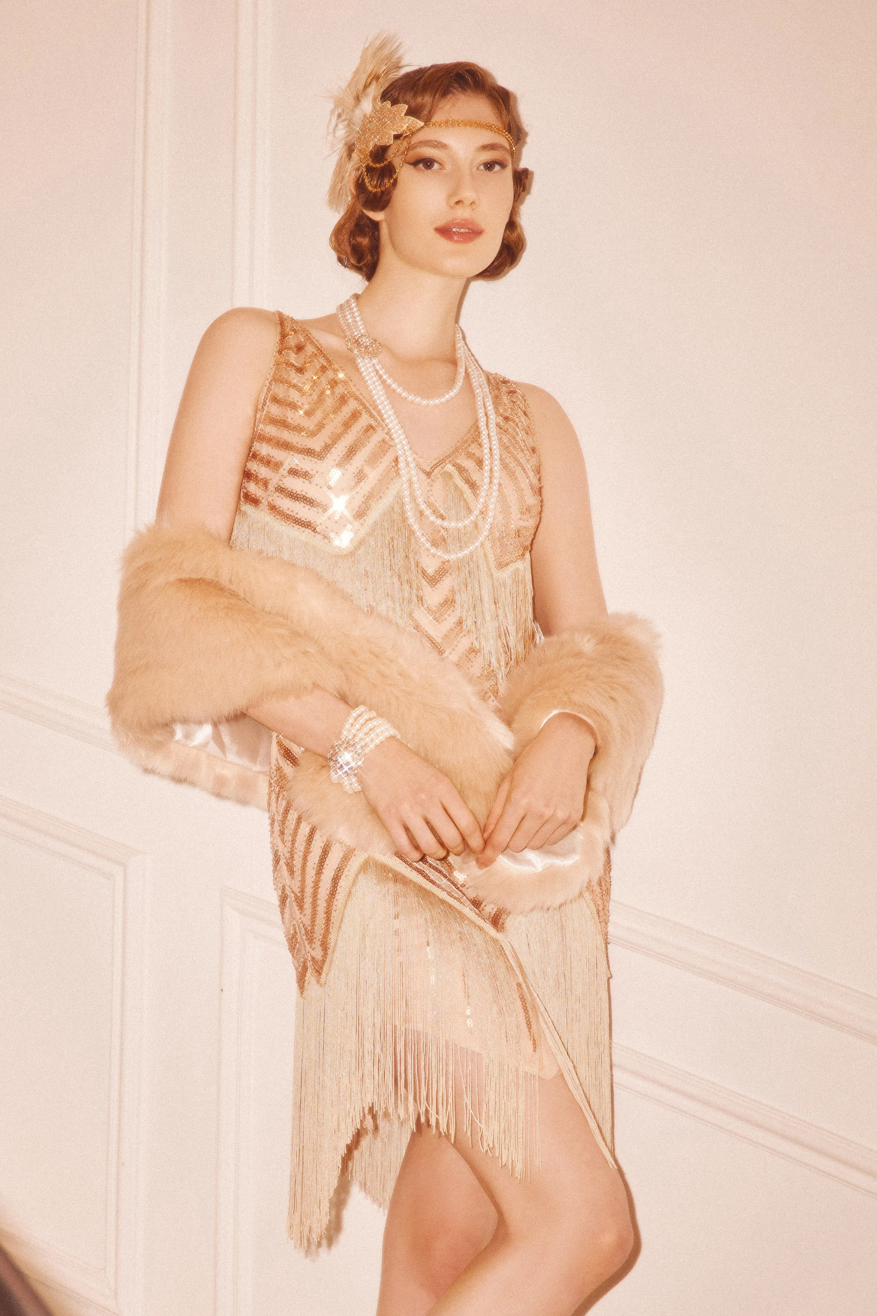 Classic Multi Strand Pearl Bracelet sold by BABEYOND product image thumbnail 5