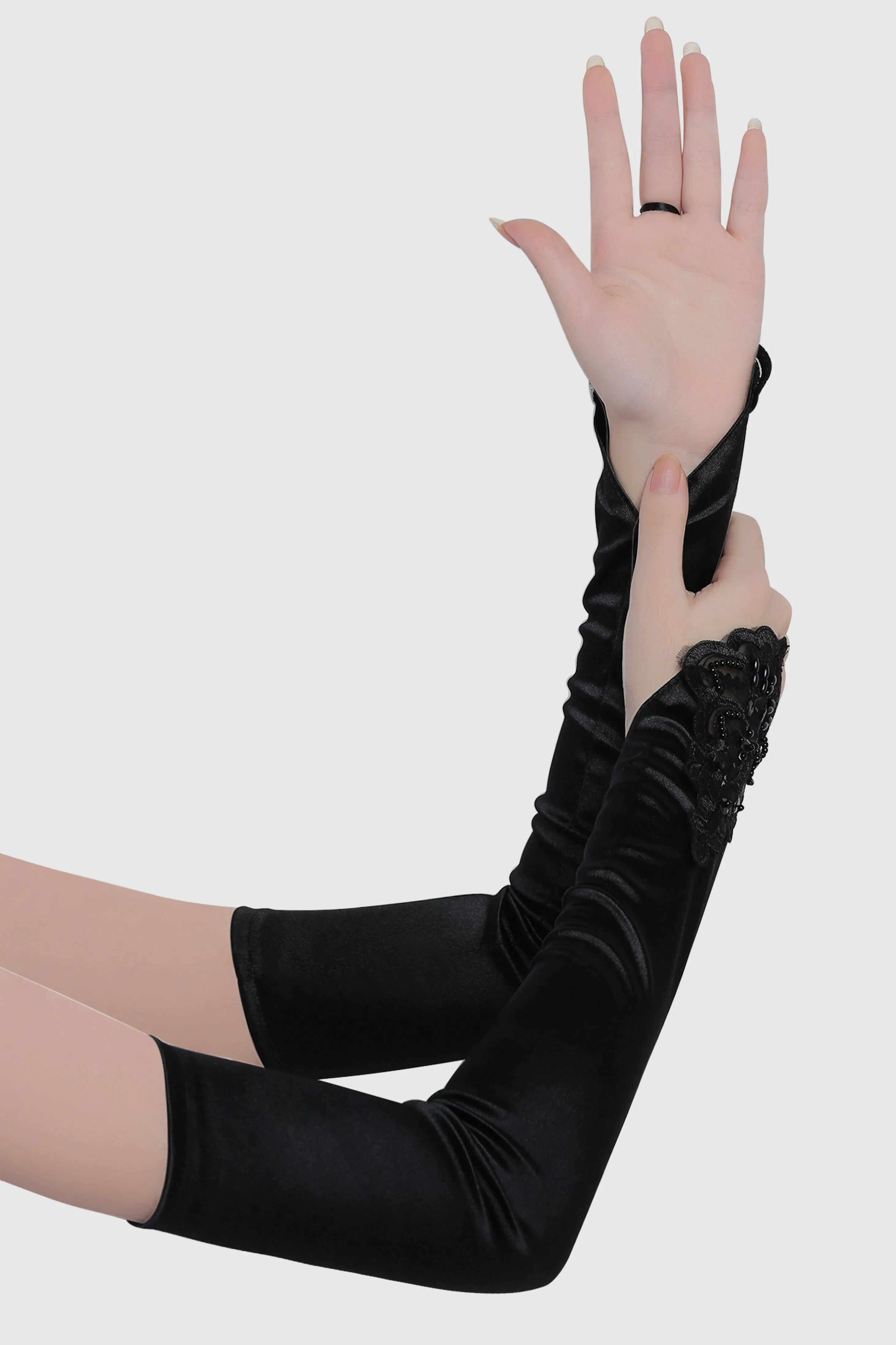 17.7'' Finger Loop Satin Stretchy Gloves sold by BABEYOND product image thumbnail 3
