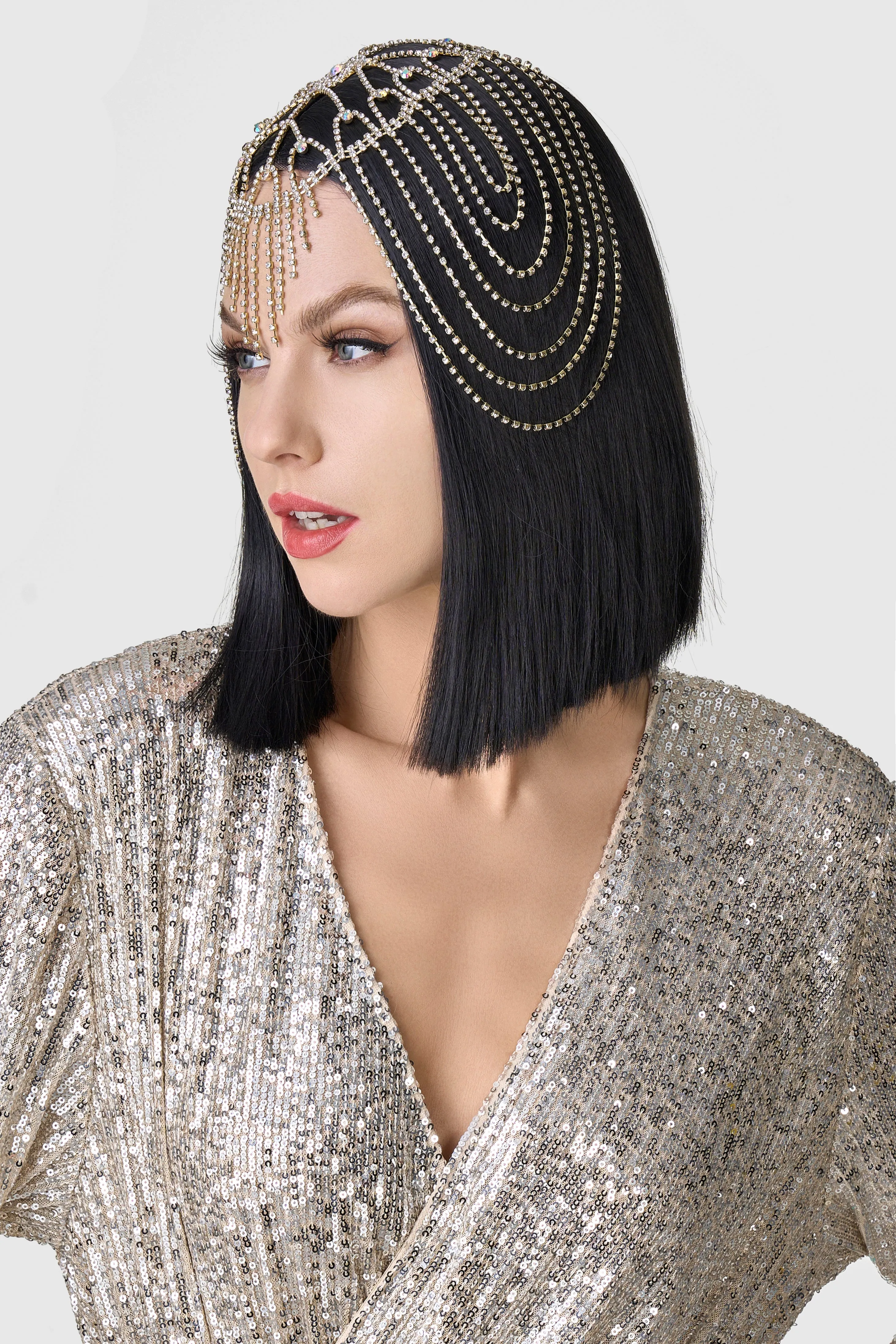 Rhinestone Chain Cage Headpiece sold by BABEYOND product image thumbnail 4