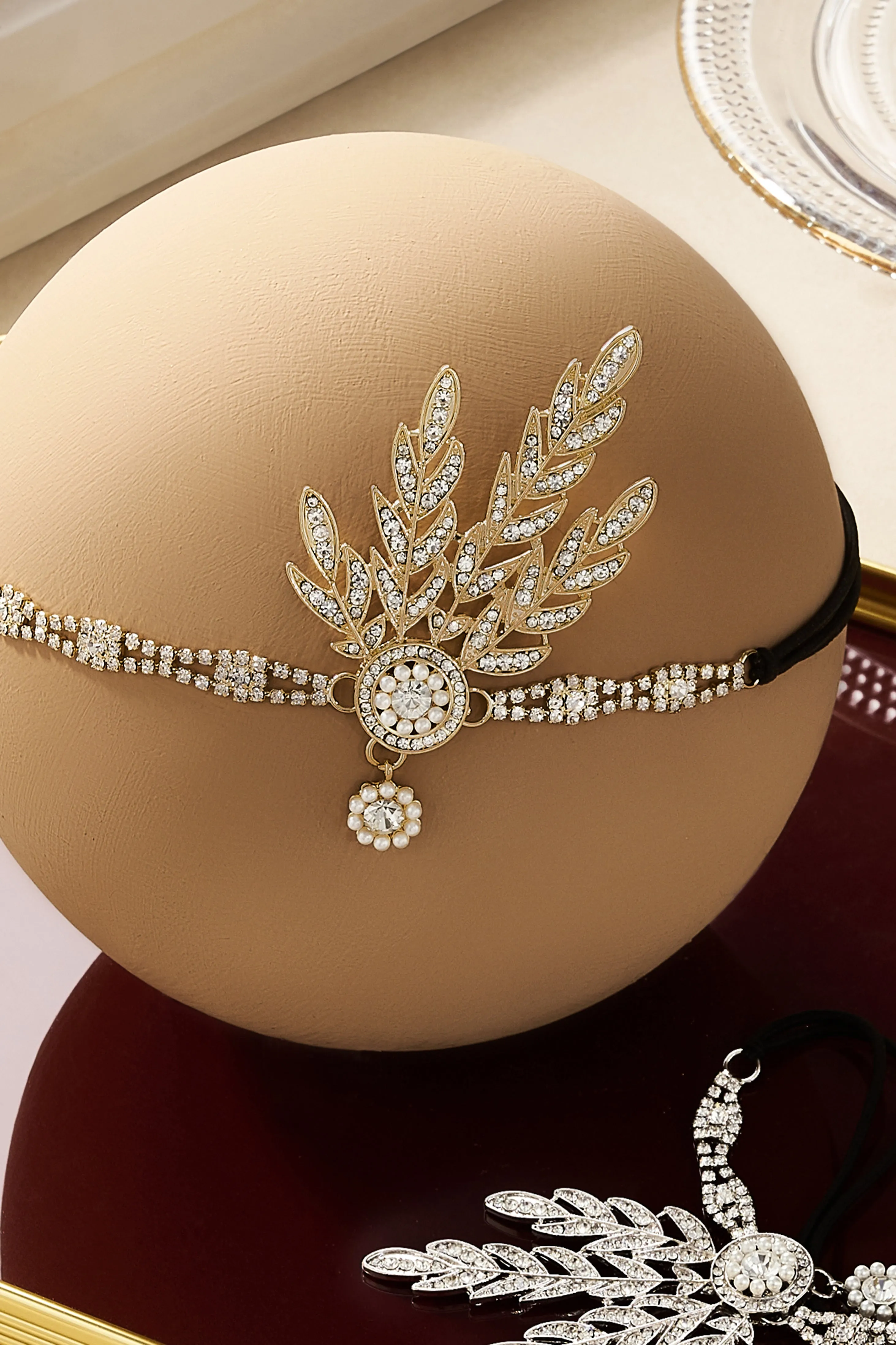 Rhinestone Studded Leaf Hairband sold by BABEYOND product image thumbnail 4