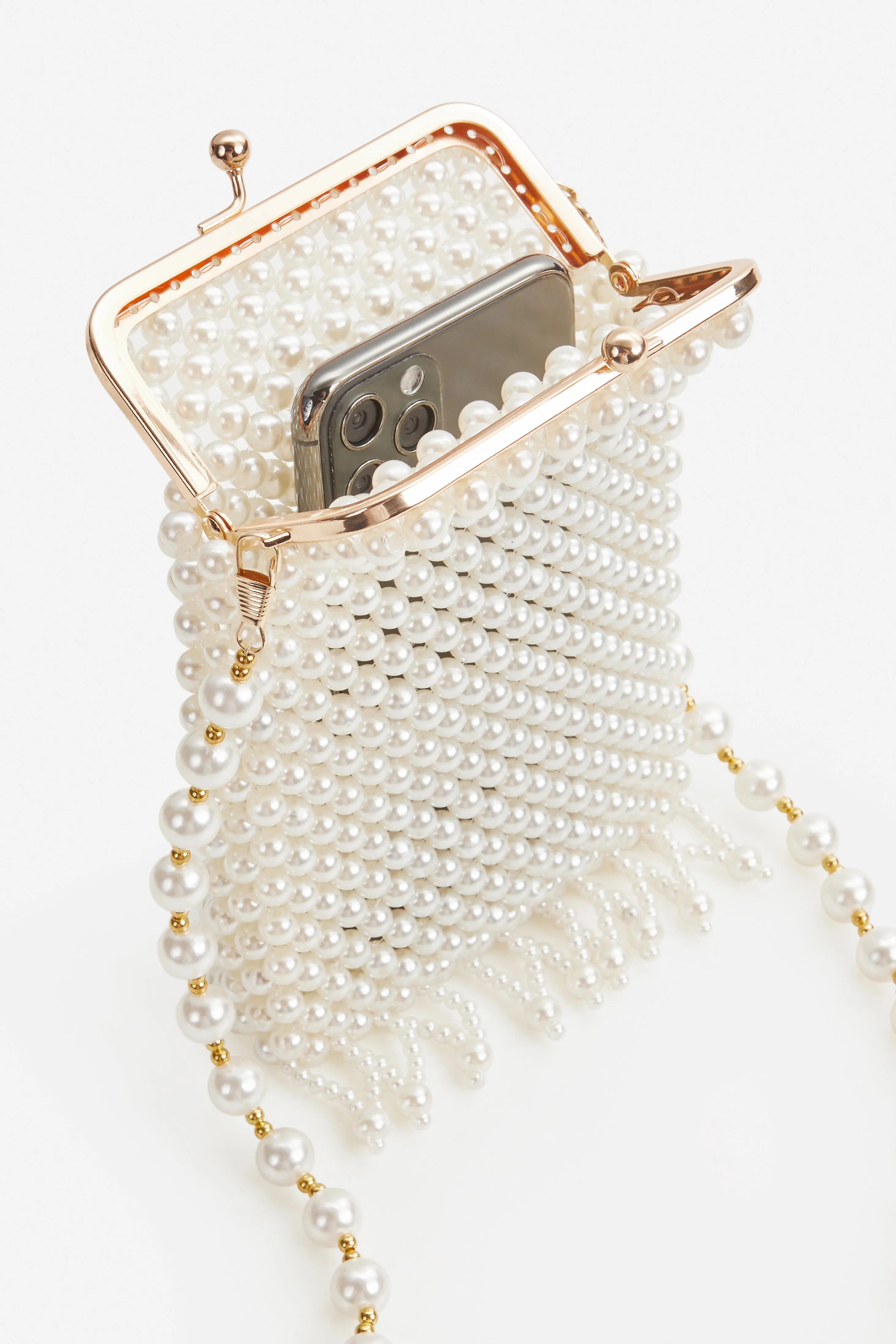 Vintage White Pearl Evening Clutch sold by BABEYOND product image thumbnail 3