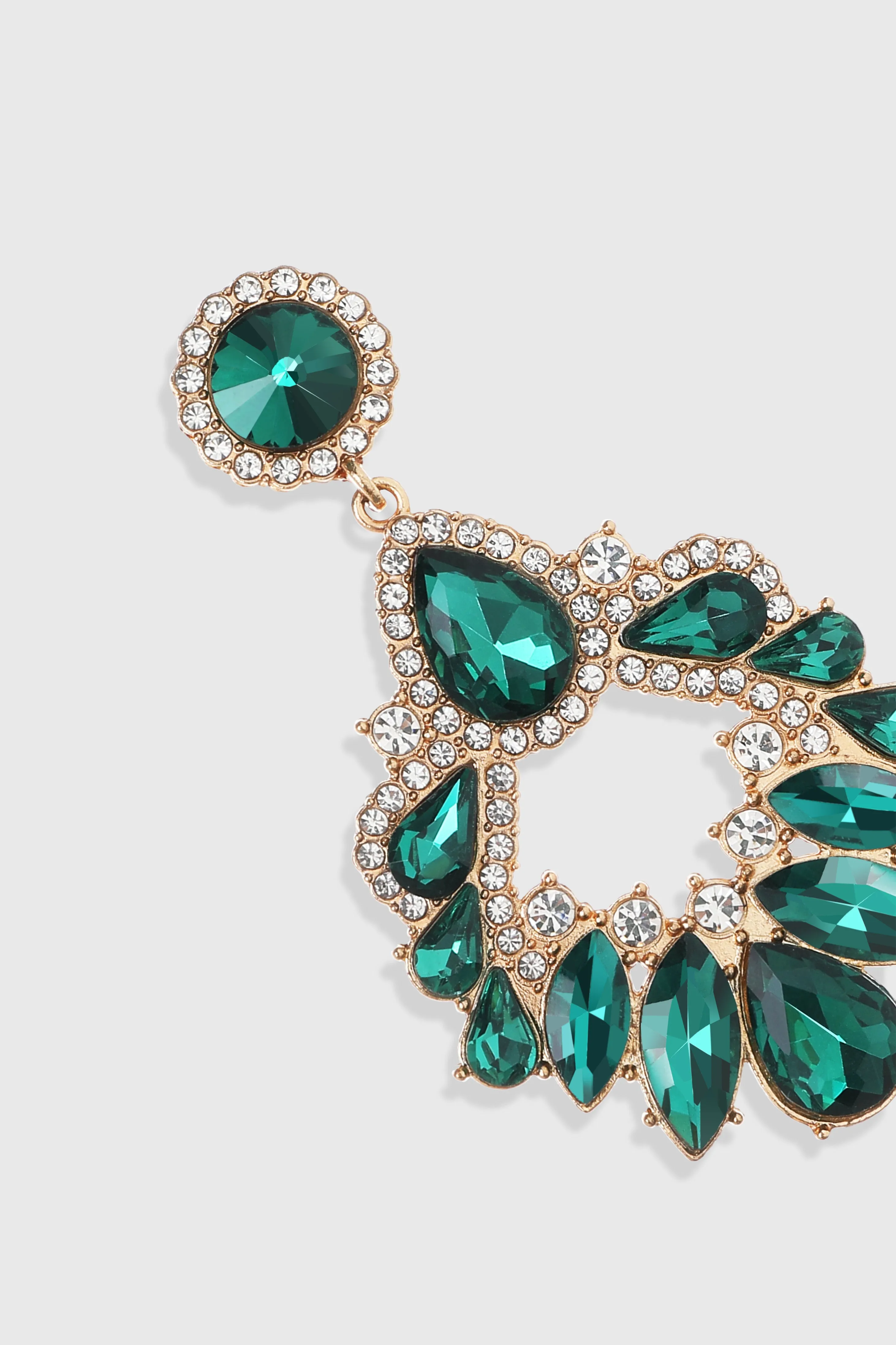 Glamorous Emerald Chandelier Earrings sold by BABEYOND product image thumbnail 2