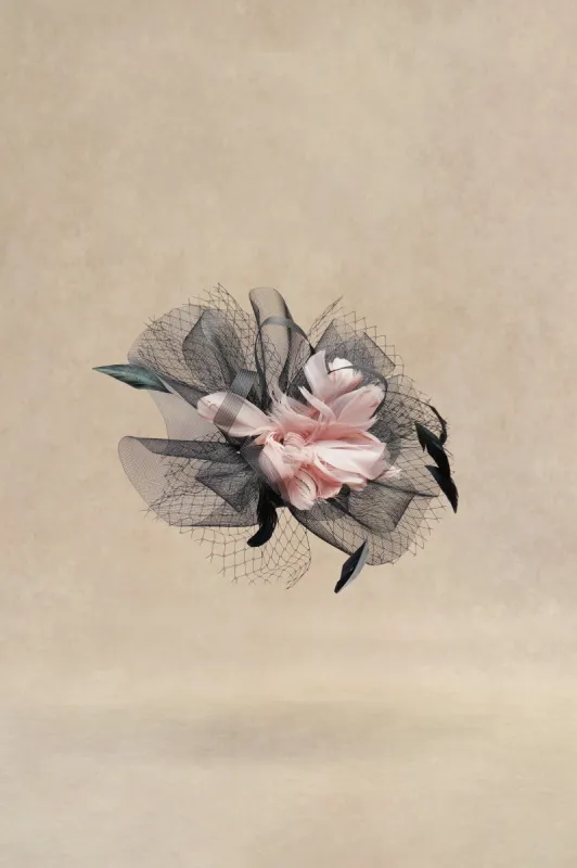 Vintage Veil Feather Fascinator sold by BABEYOND