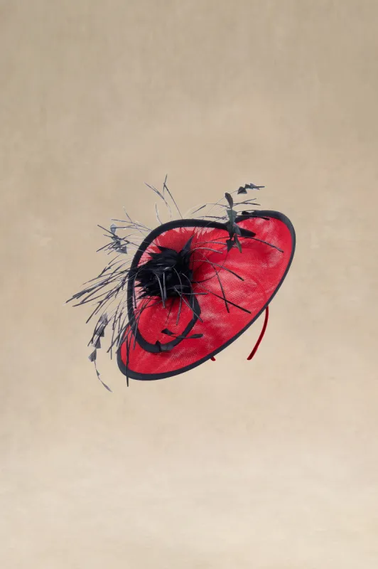 Irregular Spindle Feather Fascinator sold by BABEYOND