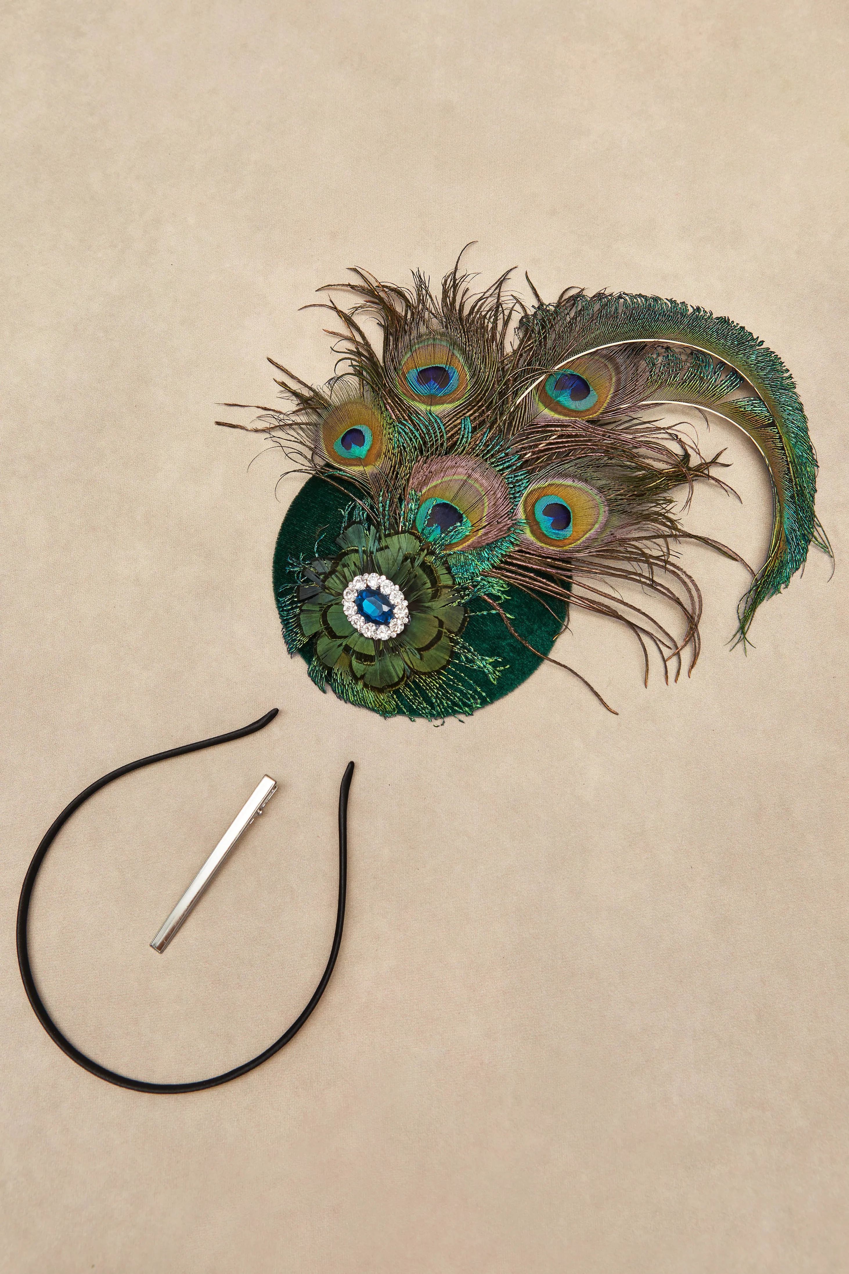 Pillbox Peacock Flapper Fascinator sold by BABEYOND product image thumbnail 4