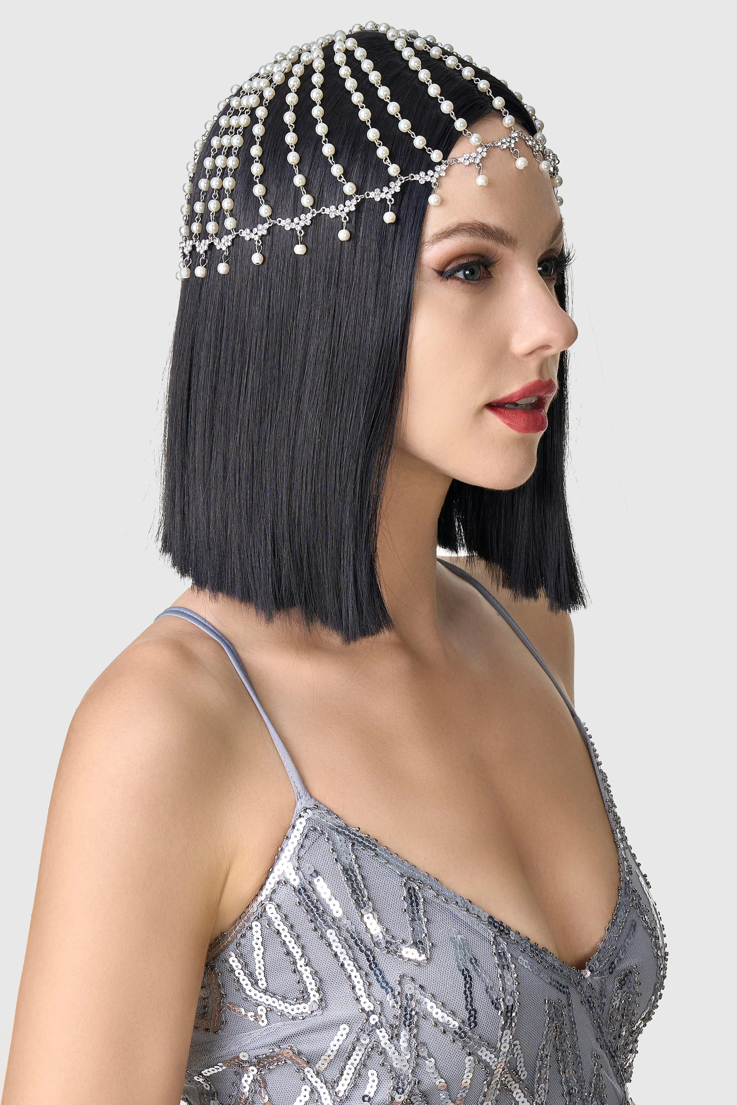 Pearl Chain Cap Rhinestone Headpiece sold by BABEYOND product image thumbnail 3