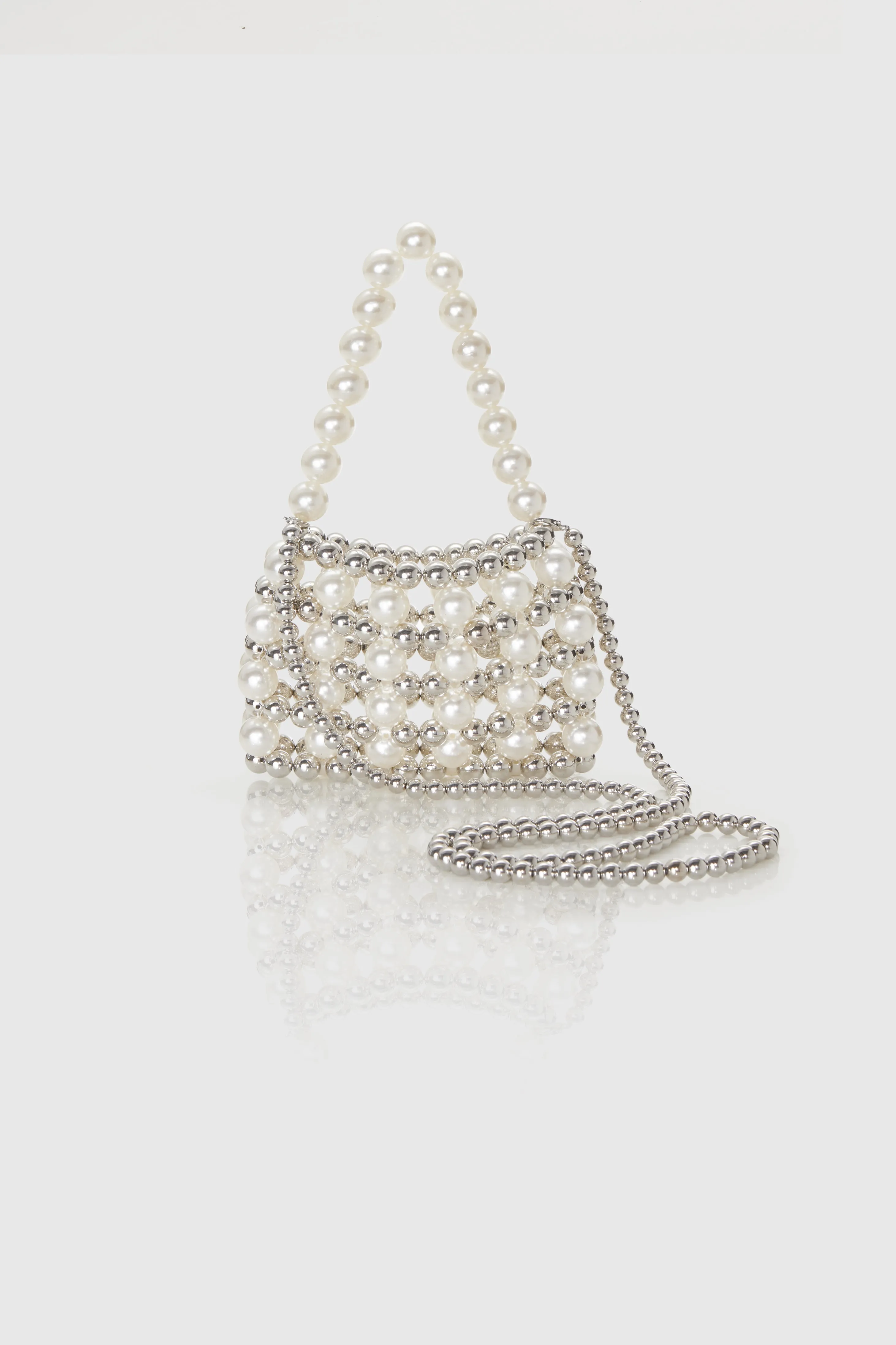 Reticulated Beaded Evening Pearl Purse sold by BABEYOND