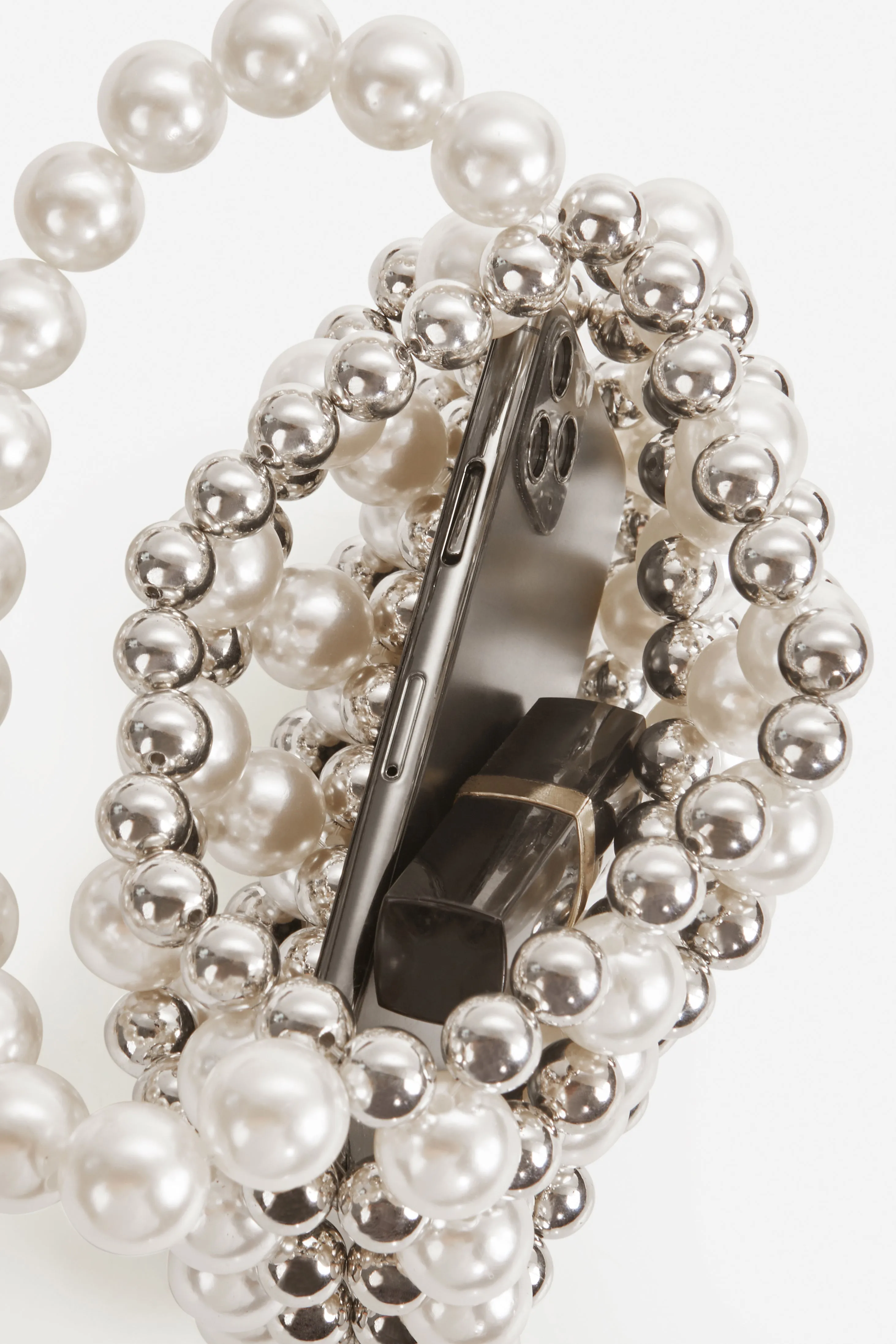 Reticulated Beaded Evening Pearl Purse sold by BABEYOND product image thumbnail 3