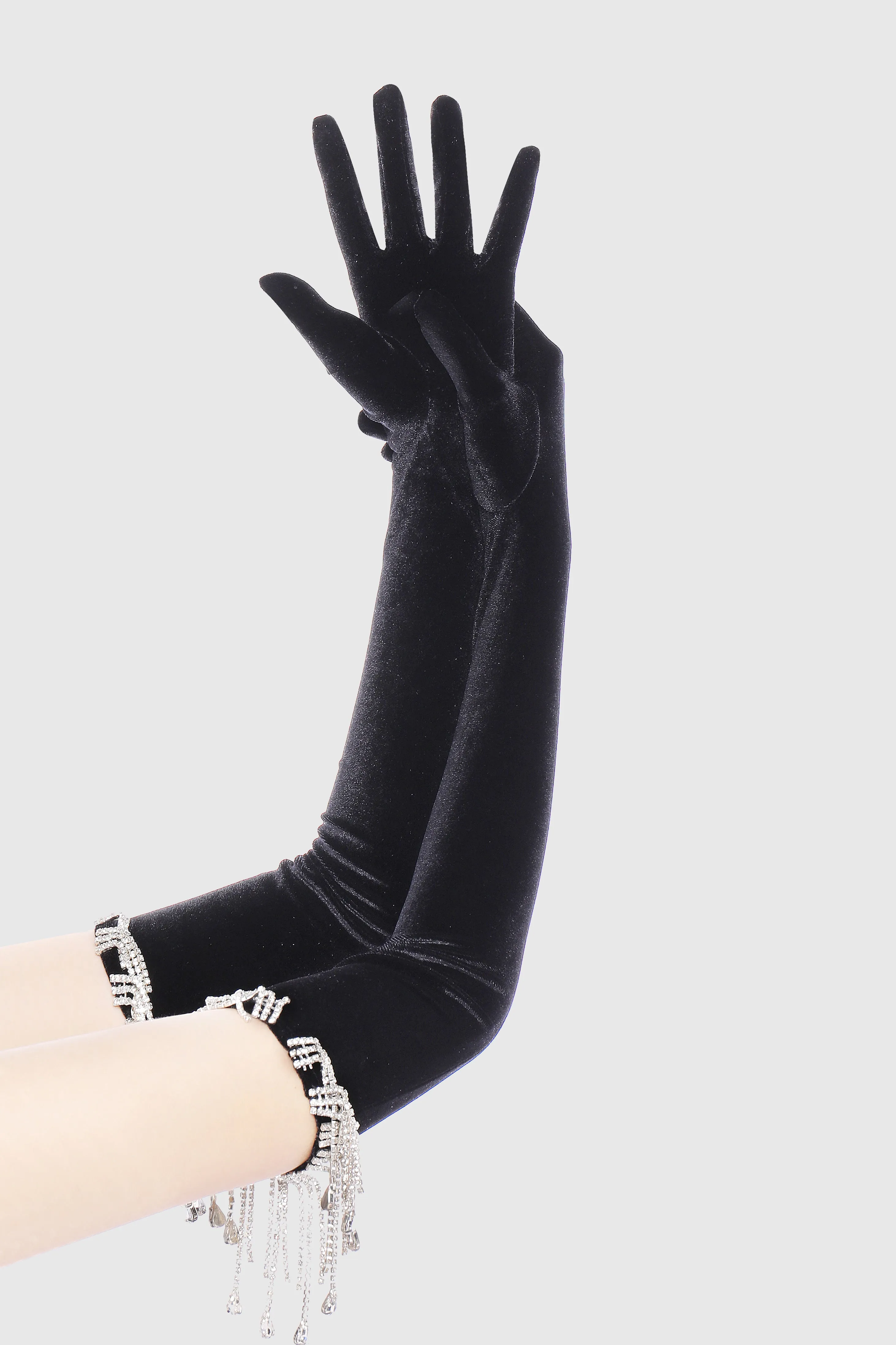 21.6" Crystal Chain Velvet Stretchy Gloves sold by BABEYOND