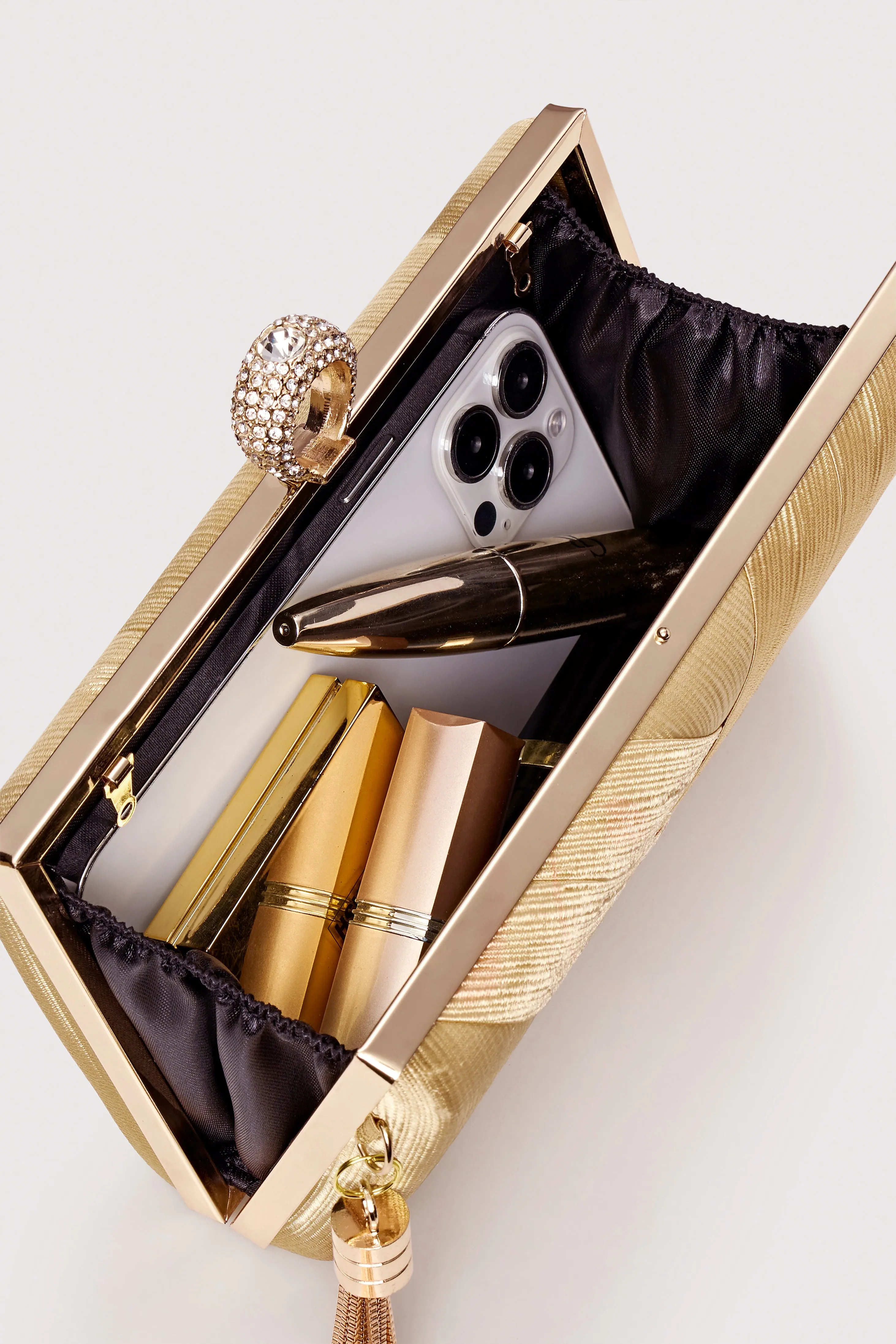 1920s Vintage Tassel Pendant Rhinestones Clutch Purse sold by BABEYOND product image thumbnail 3