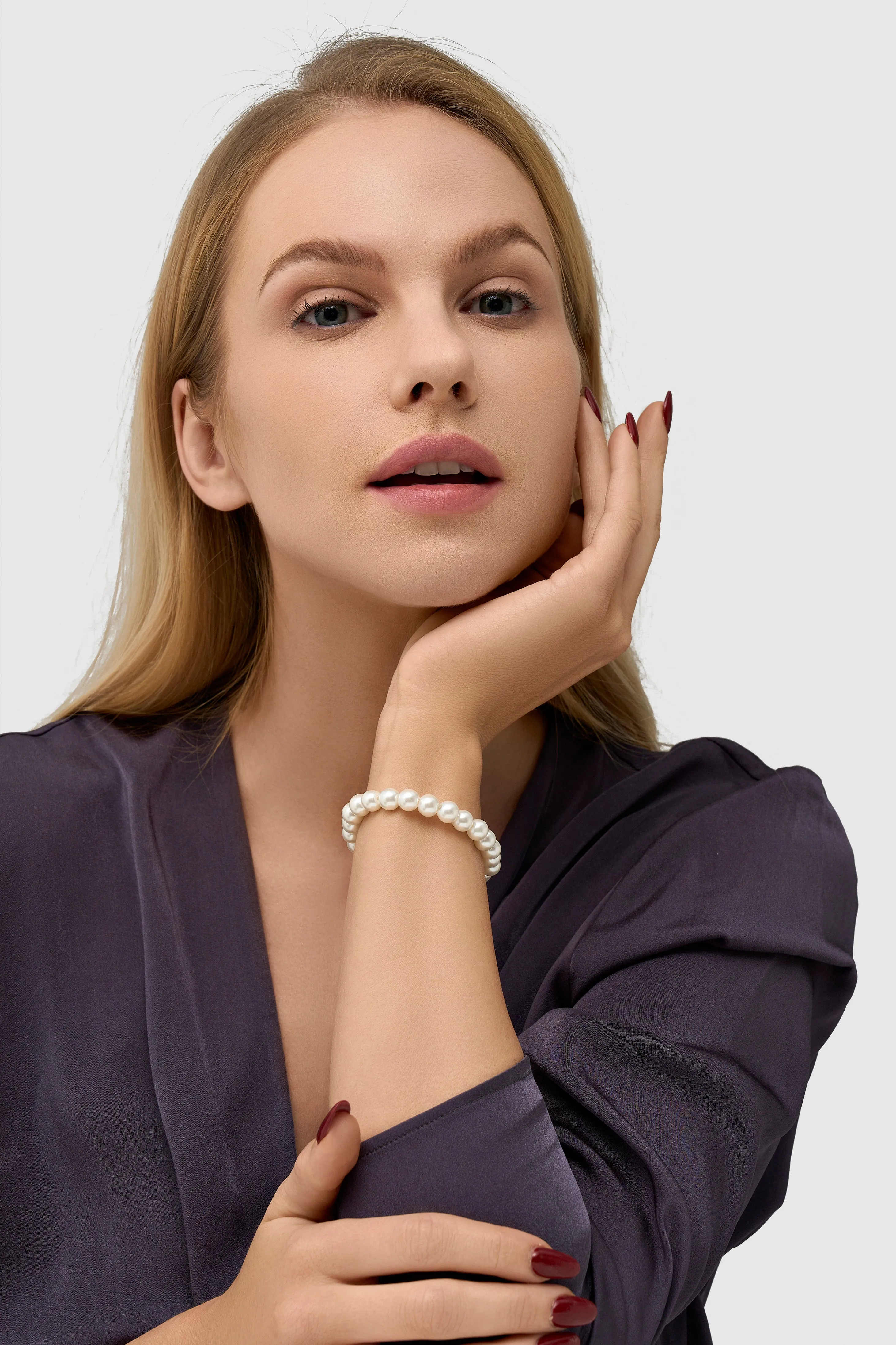 1920s Classic Strands Gatsby Pearl Bracelet sold by BABEYOND product image thumbnail 5