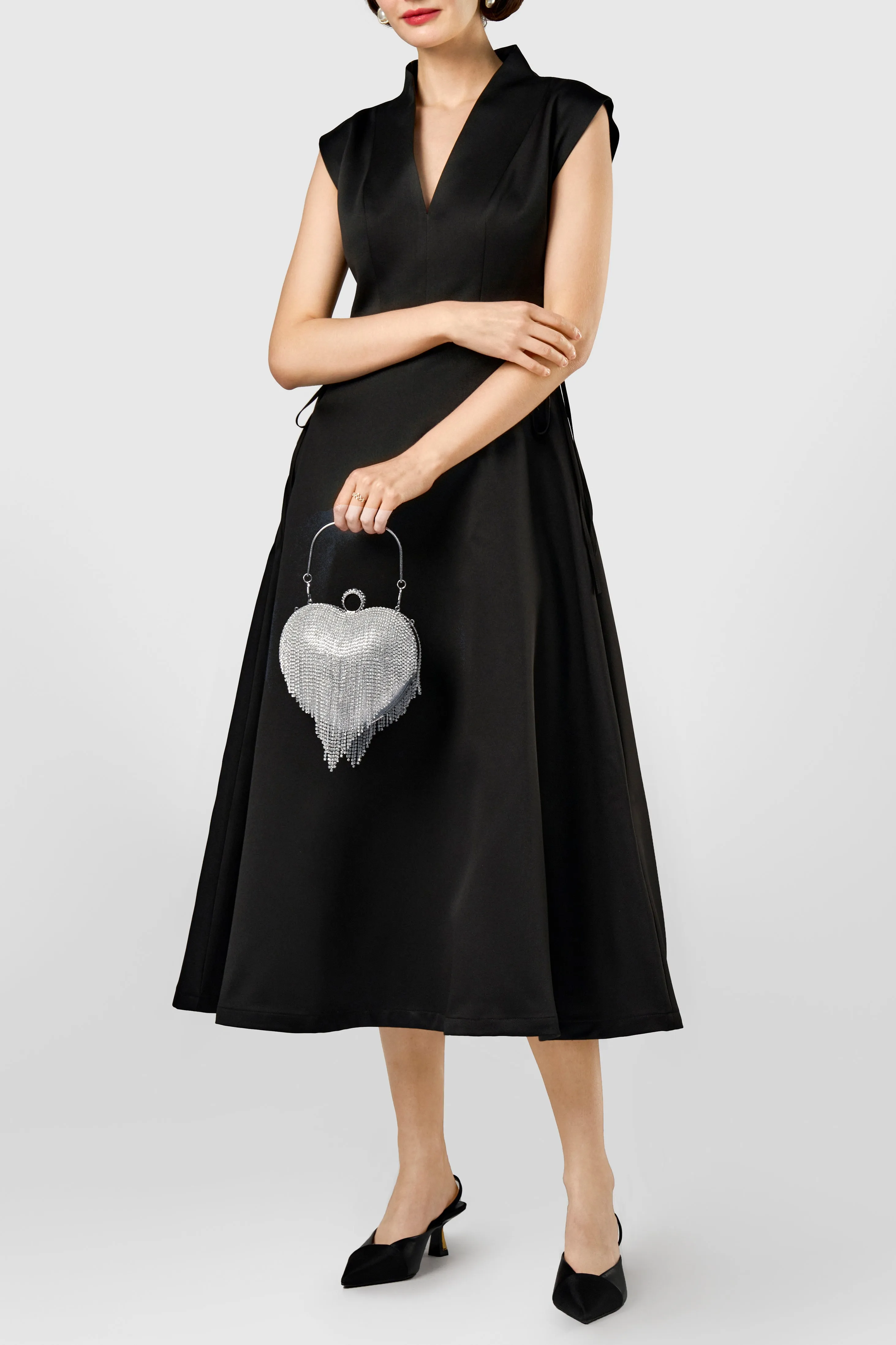 1920s Heart Shape Rhinestone Tassel Bag sold by BABEYOND product image thumbnail 5