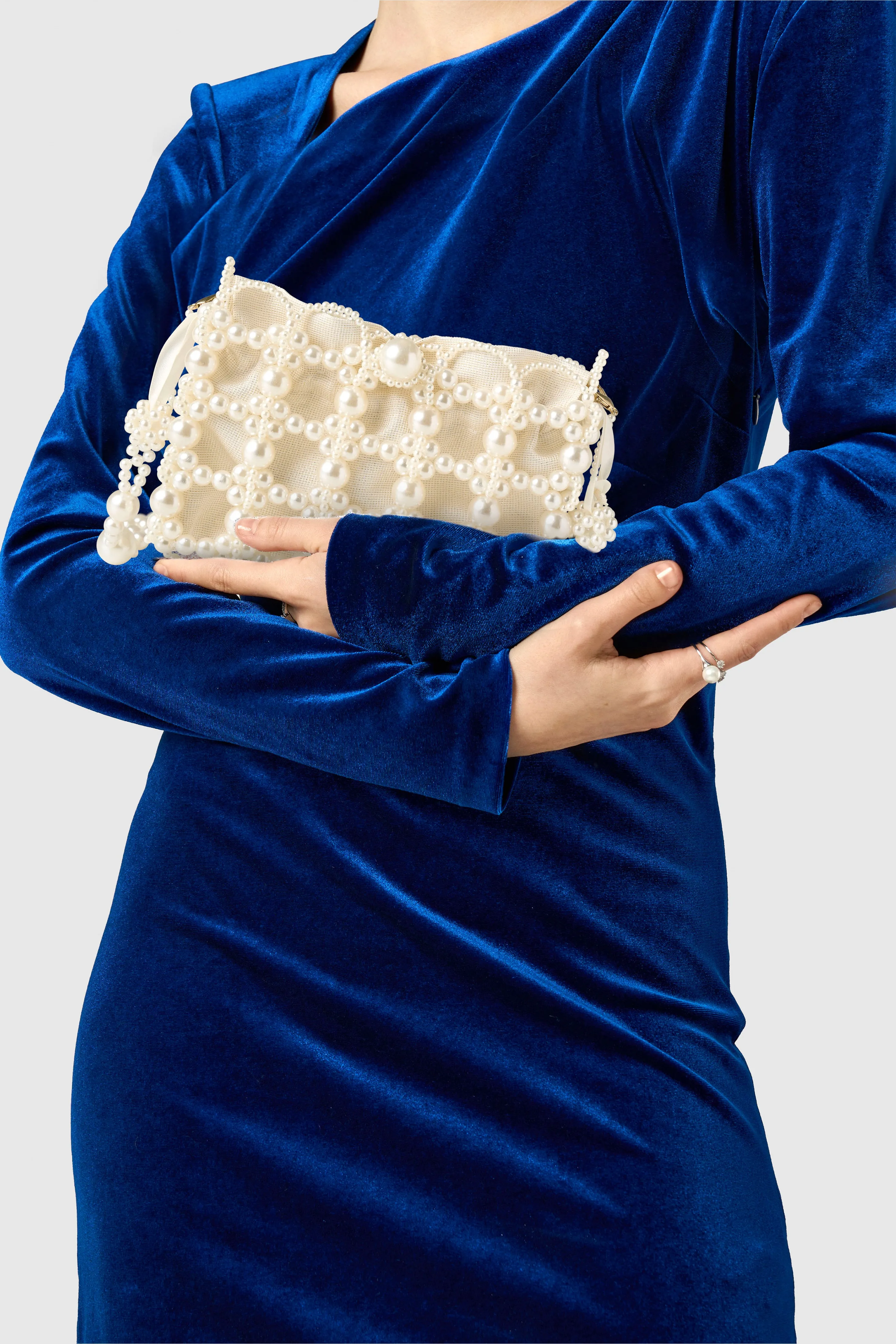 Reticulated Beaded Pearl Evening Handbag sold by BABEYOND product image thumbnail 5