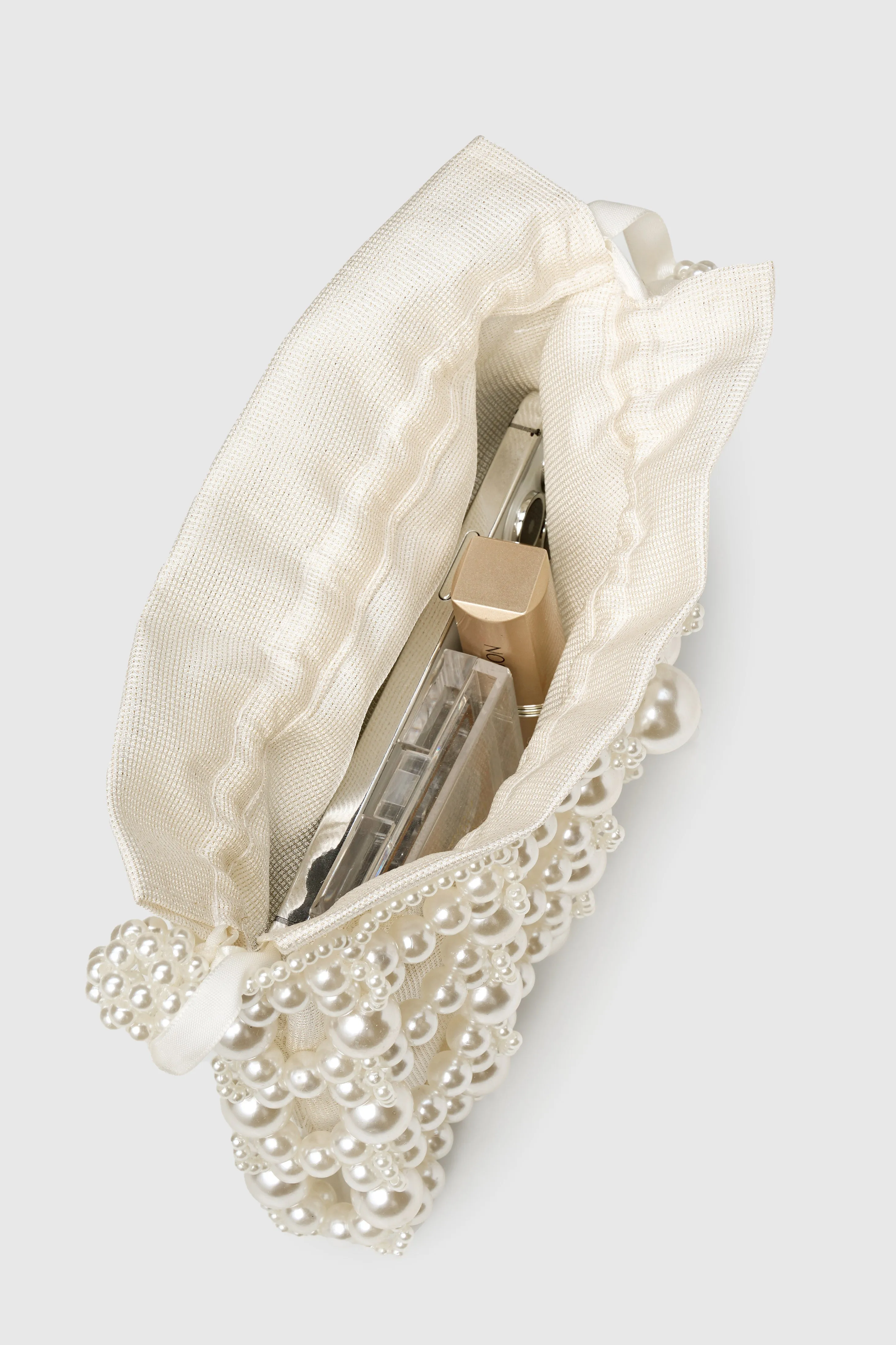 Reticulated Beaded Pearl Evening Handbag sold by BABEYOND product image thumbnail 2