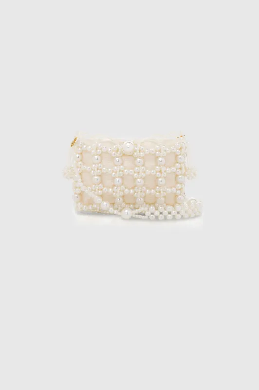 Reticulated Beaded Pearl Evening Handbag sold by BABEYOND