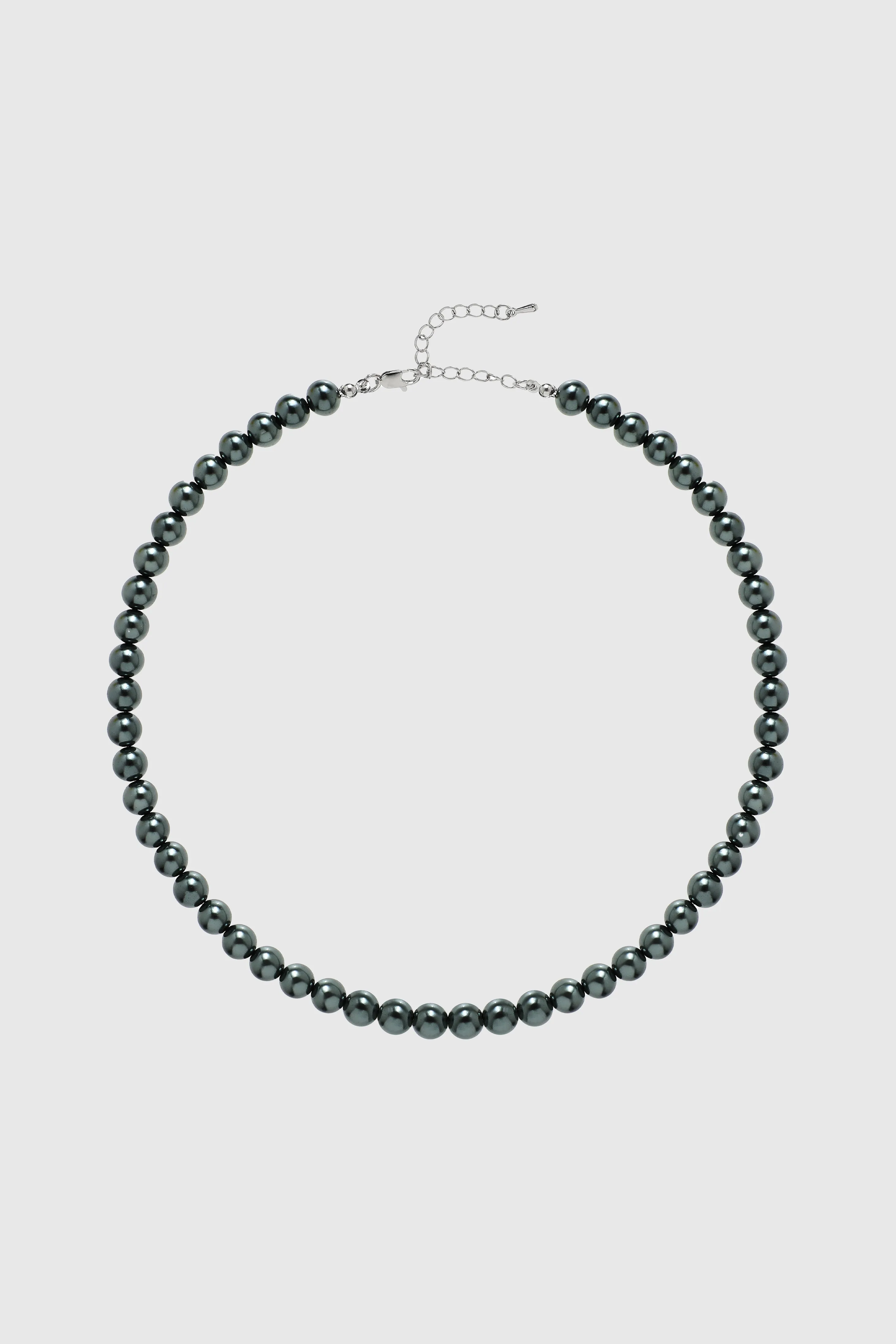 Elegant 1920s Style Pearl Choker sold by BABEYOND