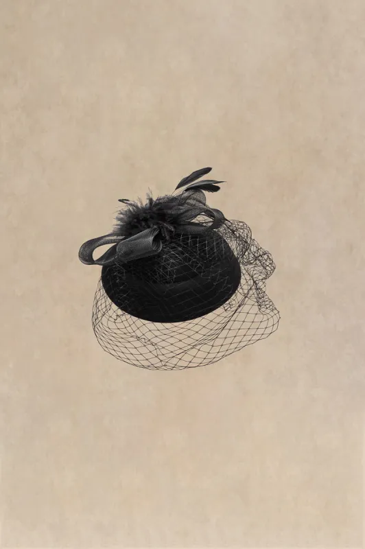 Vintage Bow Knot Pillbox Veil Feather Fascinator sold by BABEYOND