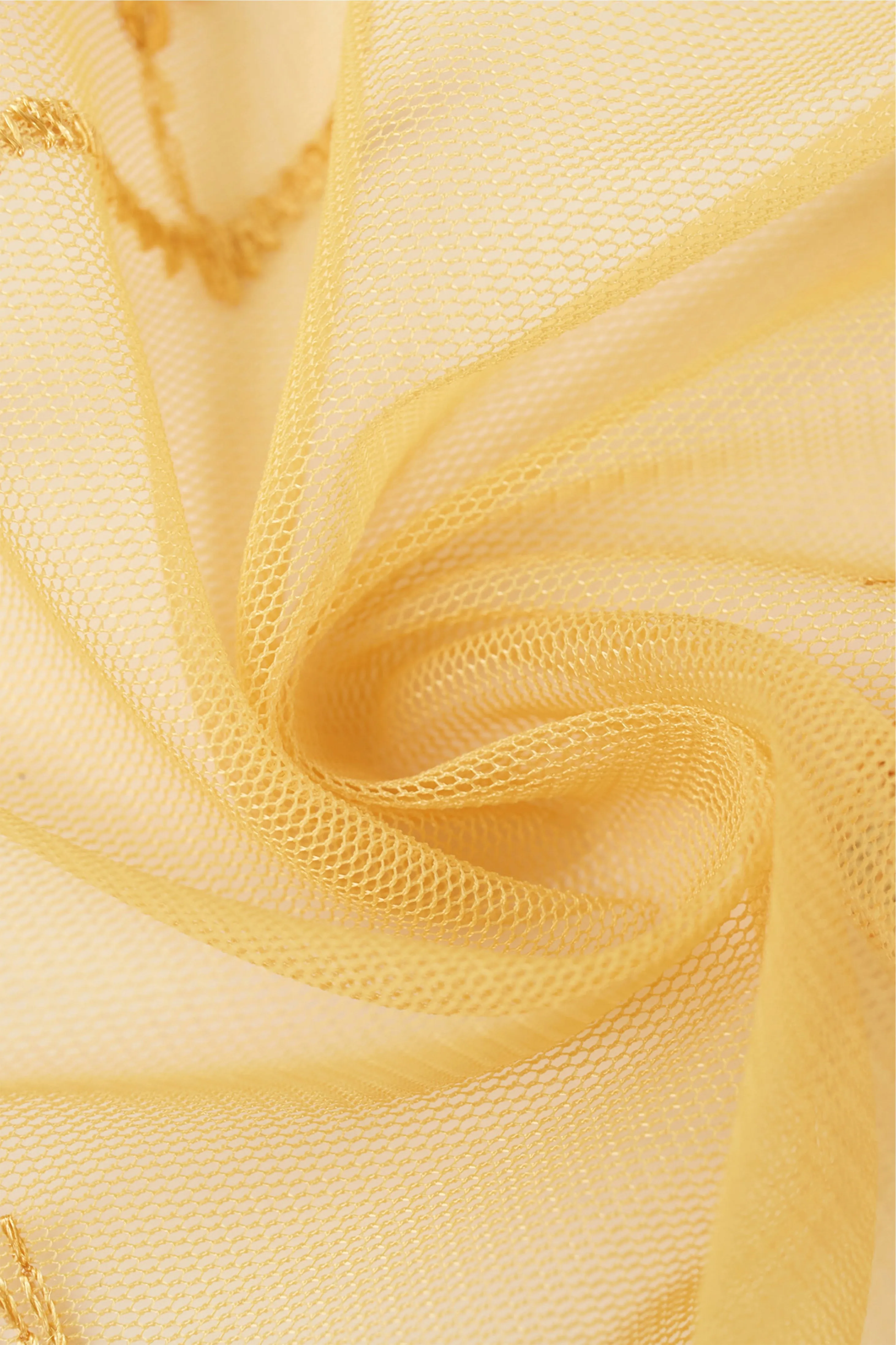 1920s Peacock Sequined Fringed Shawl sold by BABEYOND product image thumbnail 4