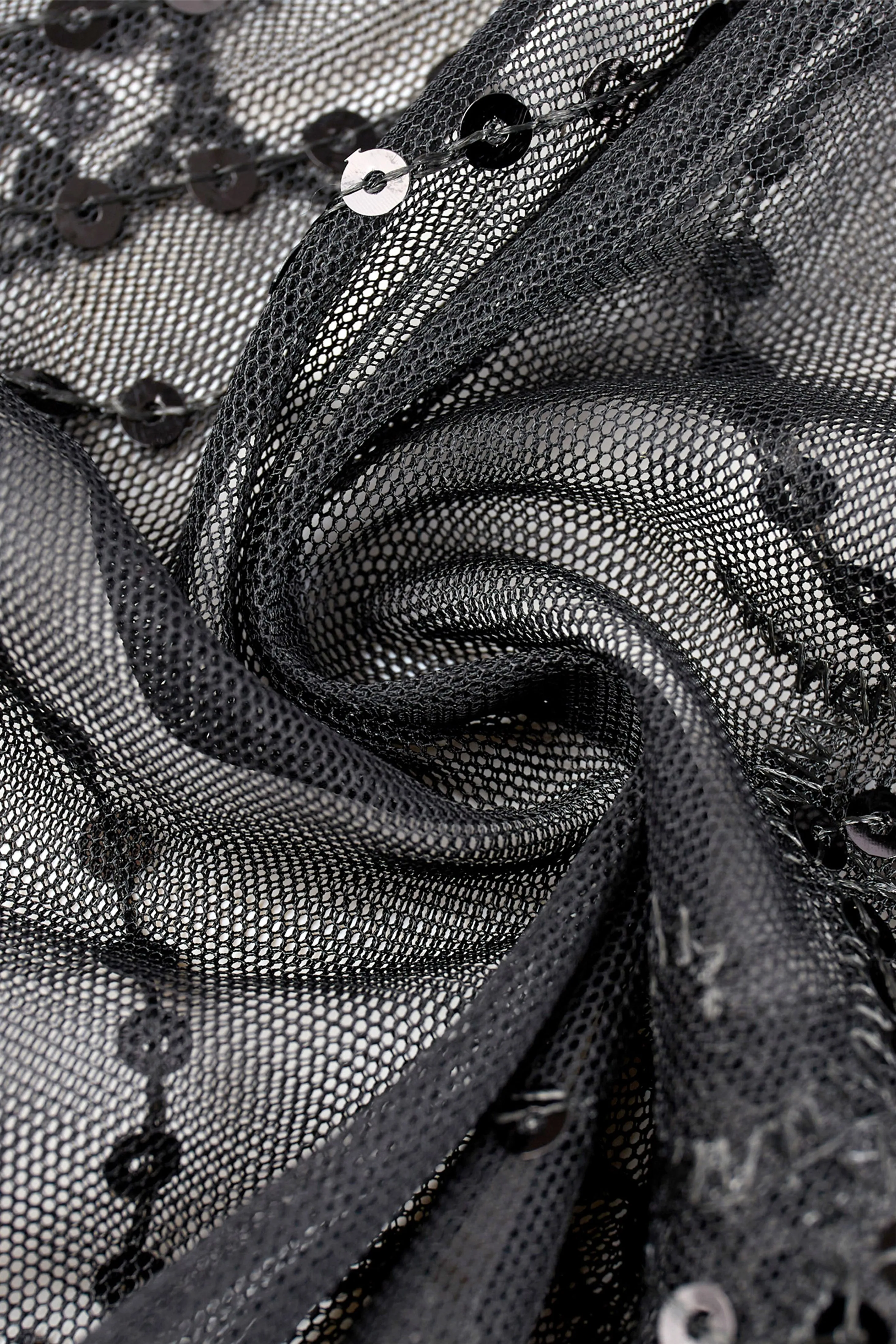 Radiant Beaded Sequin Floral Shawl sold by BABEYOND product image thumbnail 4