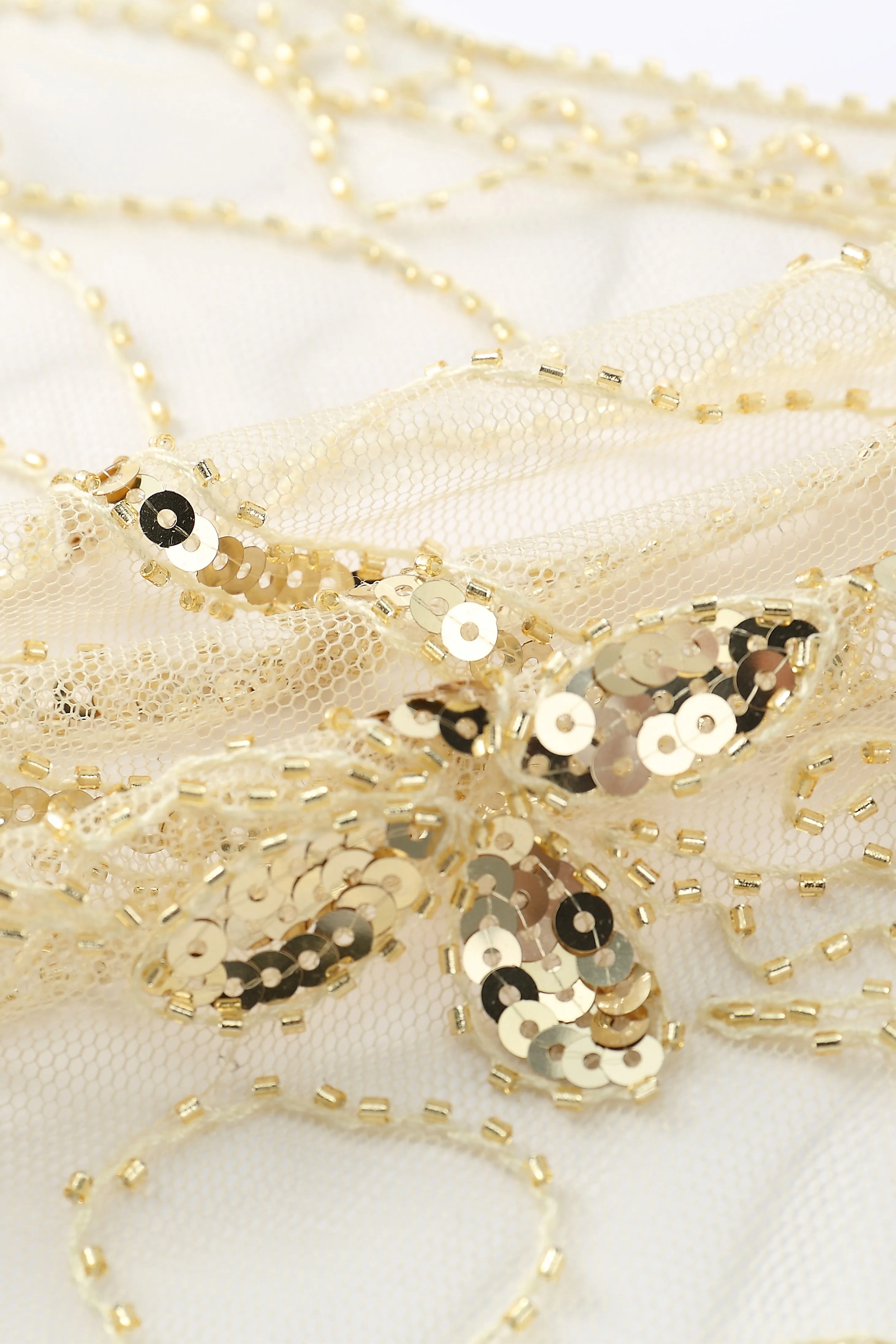 Elegant Sequin Beaded Evening Shawl sold by BABEYOND product image thumbnail 2