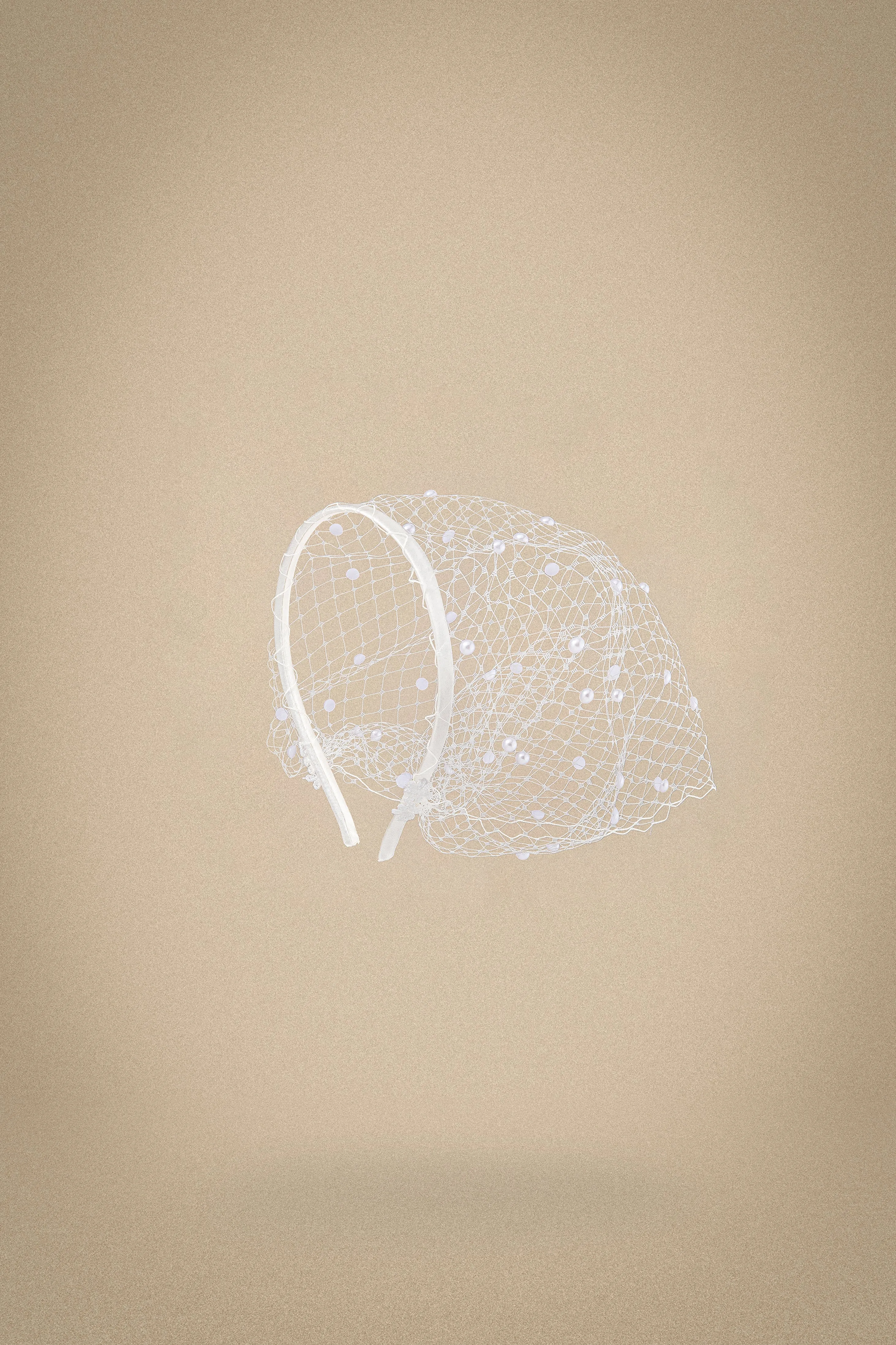 Graceful Veil Beaded Cocktail Fascinator sold by BABEYOND