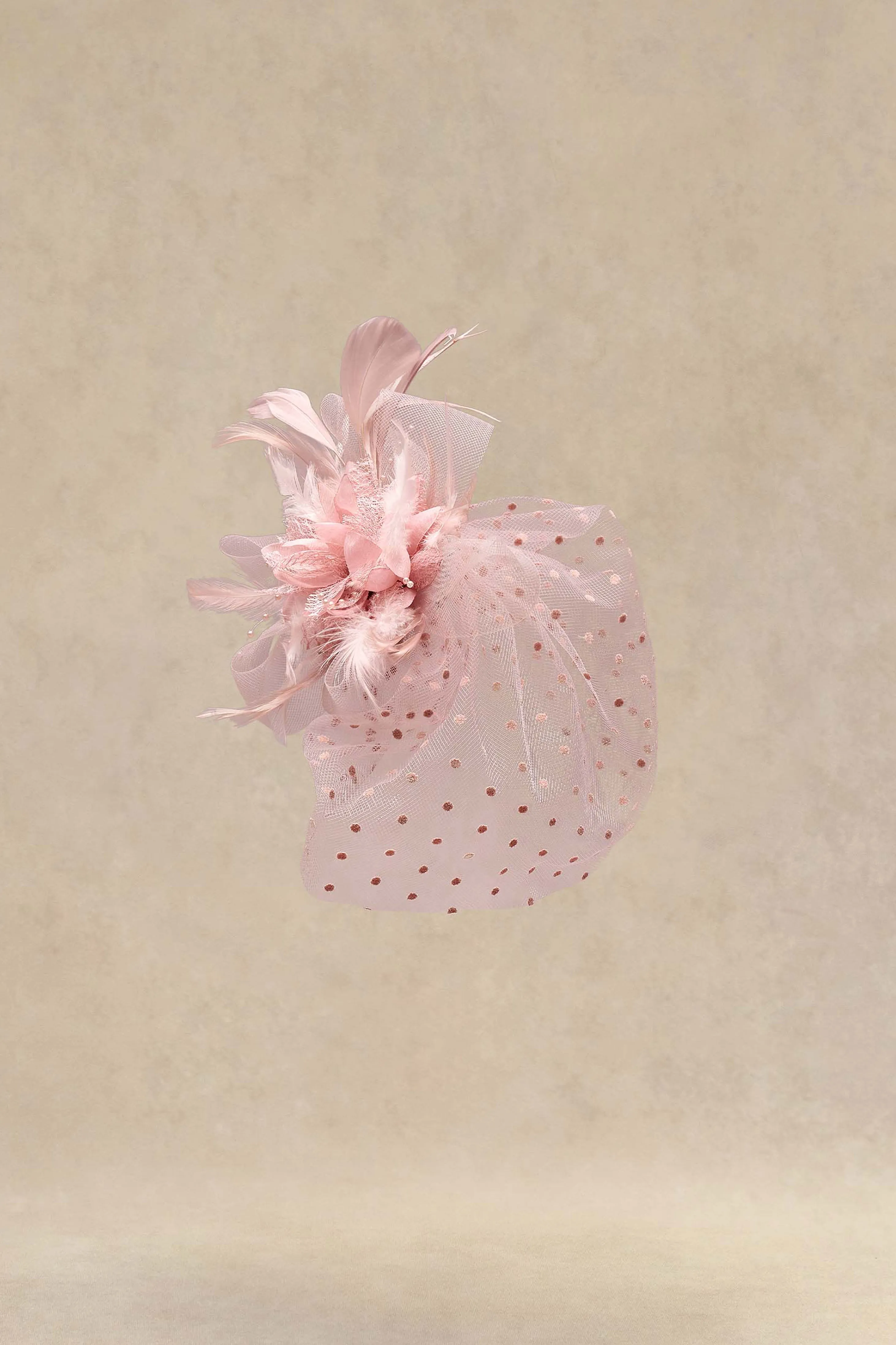 Elegant Kentucky Veil Floral Fascinator sold by BABEYOND product image thumbnail 5