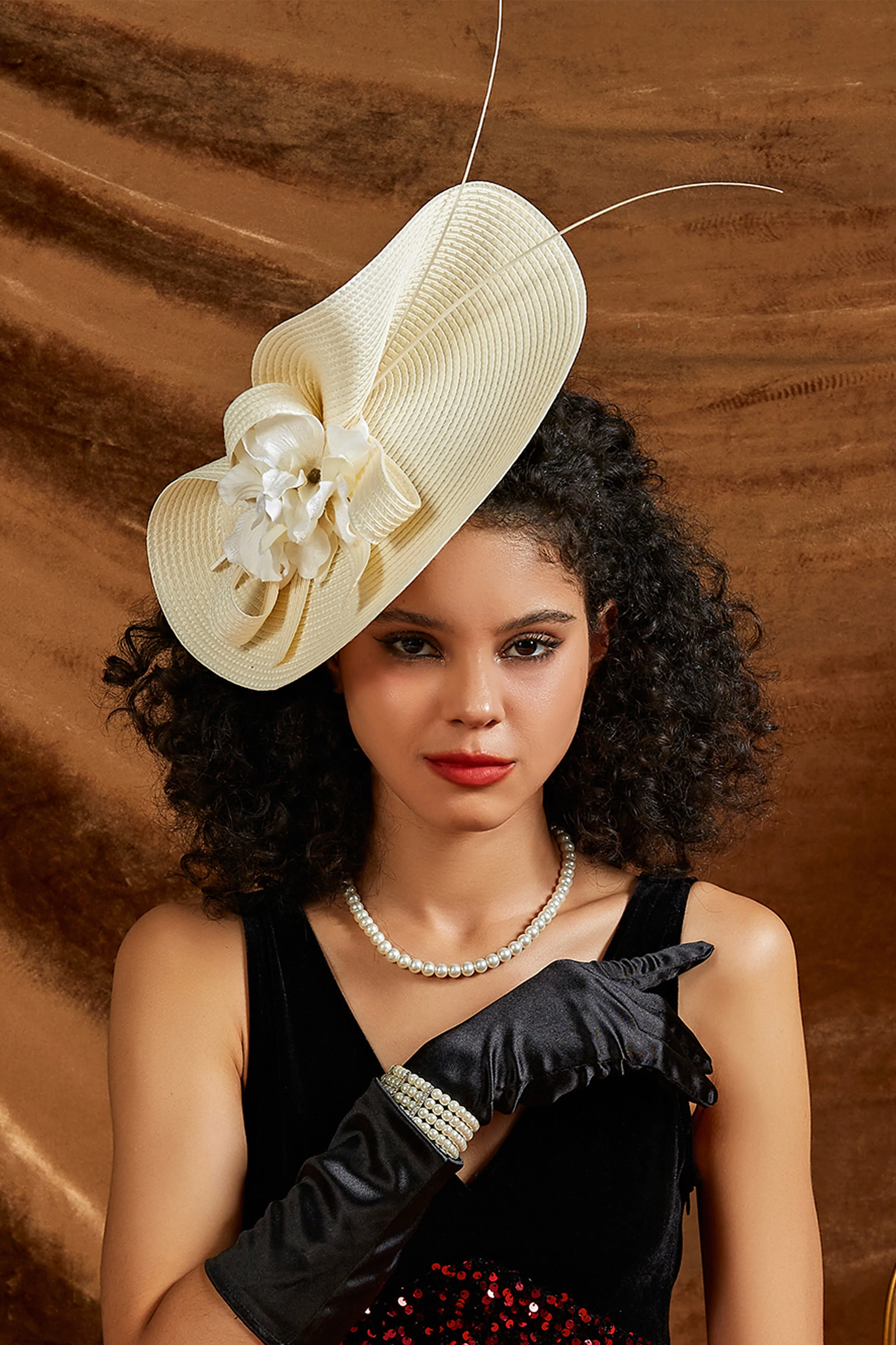 Floral Embellished Asymmetrical Fascinator sold by BABEYOND product image thumbnail 5