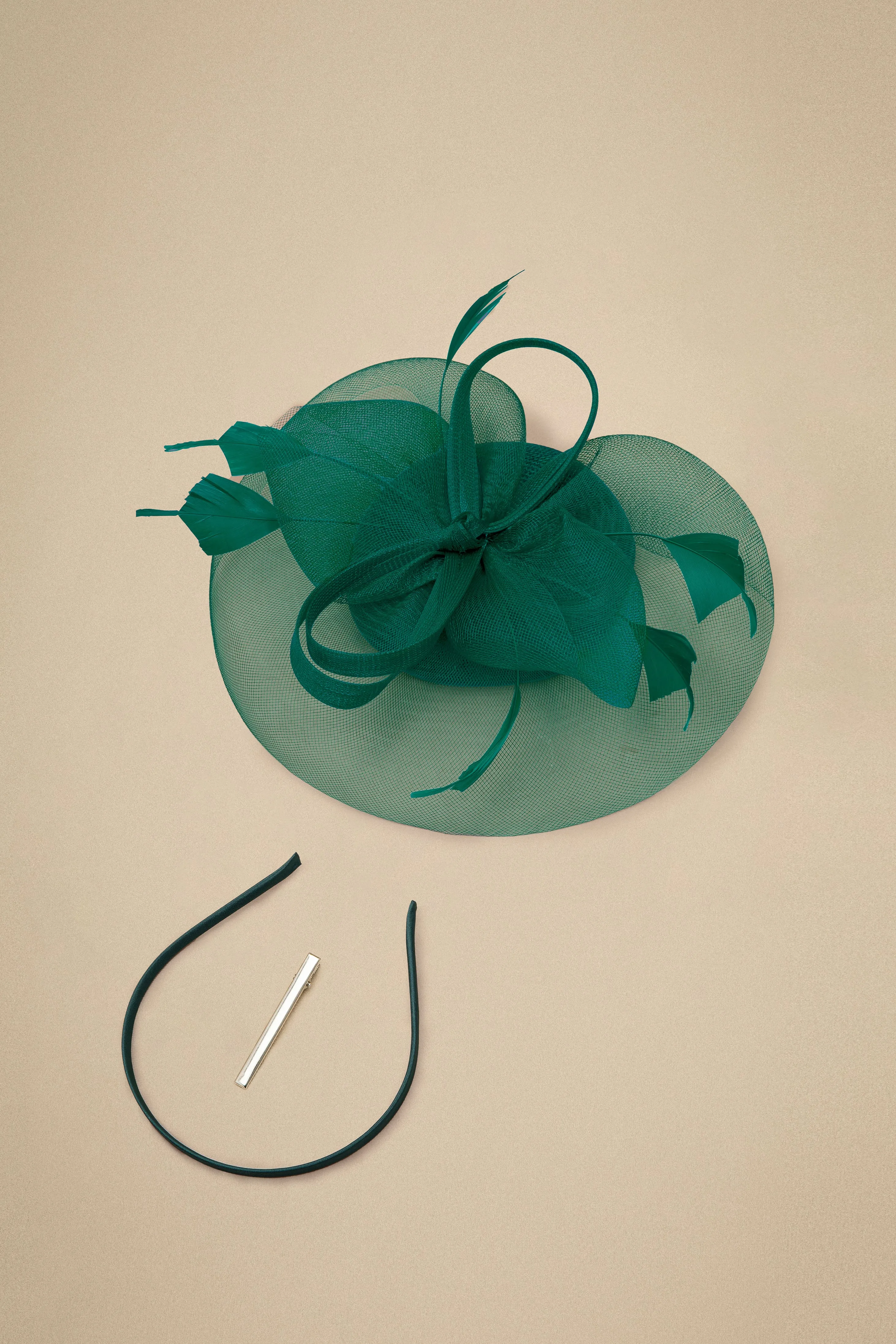 Classic Feather Bow Knot Fascinator sold by BABEYOND product image thumbnail 4