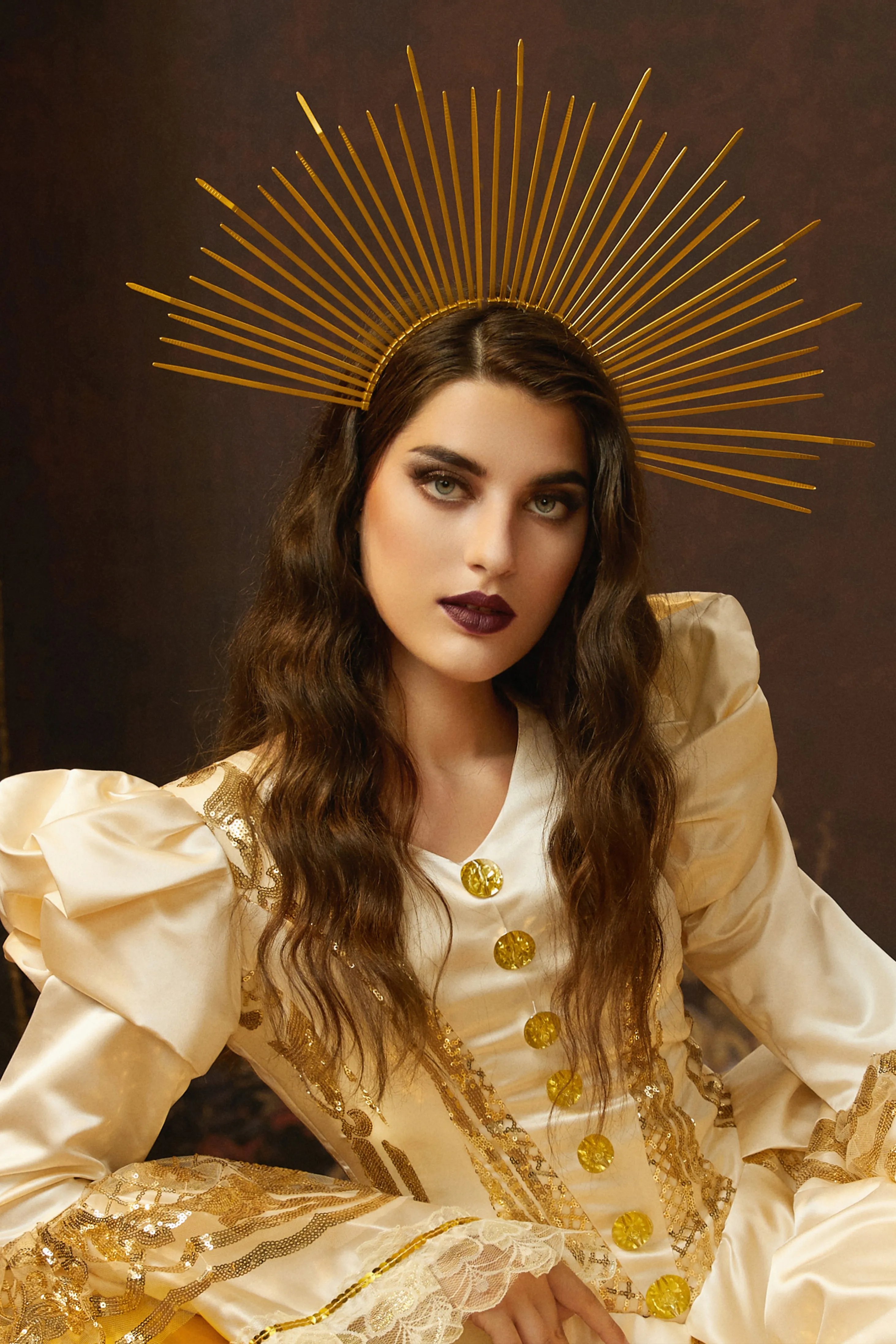 Zip Tie Spiked Sunburst Mary Halo Crown sold by BABEYOND product image thumbnail 3