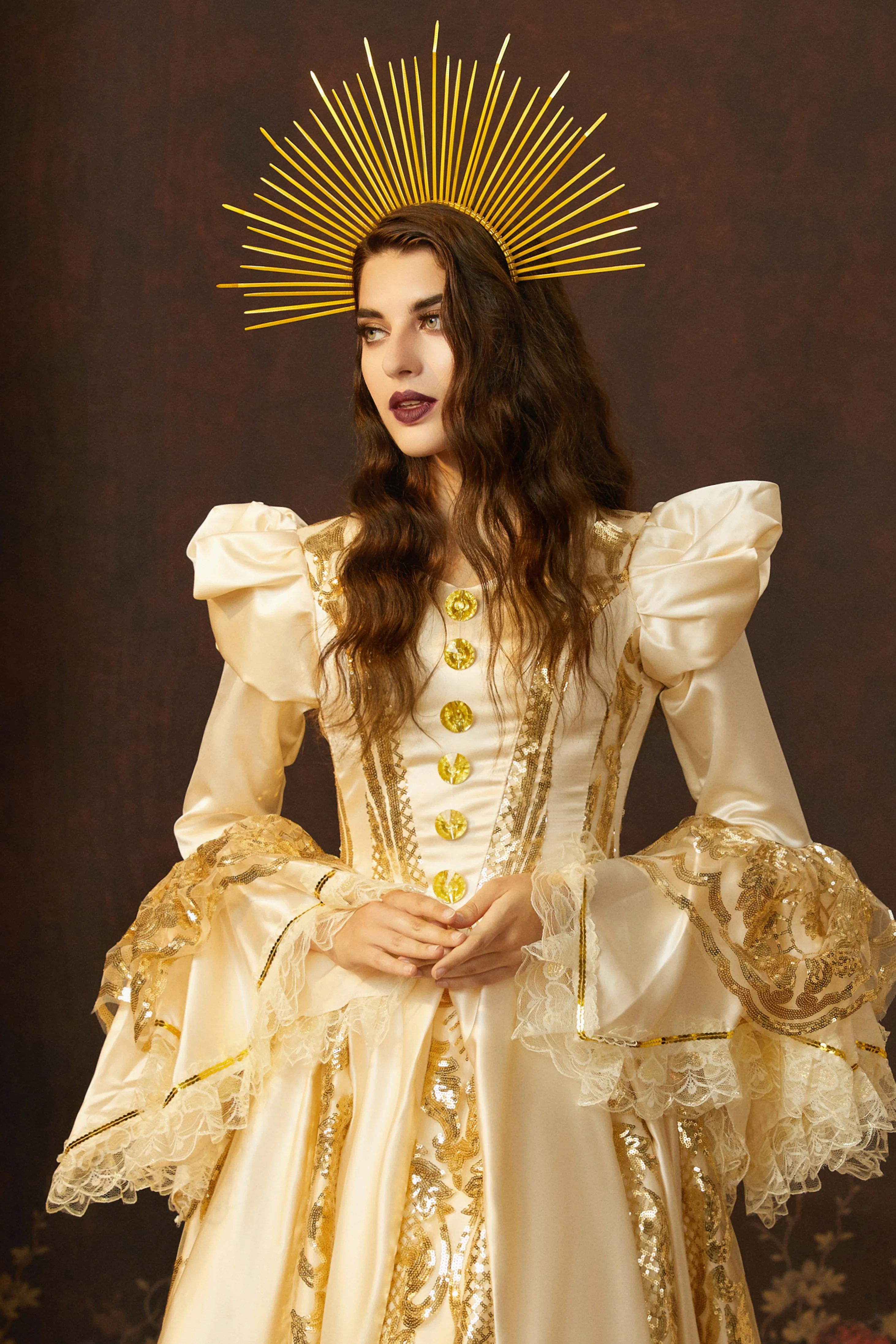 Zip Tie Spiked Sunburst Mary Halo Crown sold by BABEYOND product image thumbnail 4