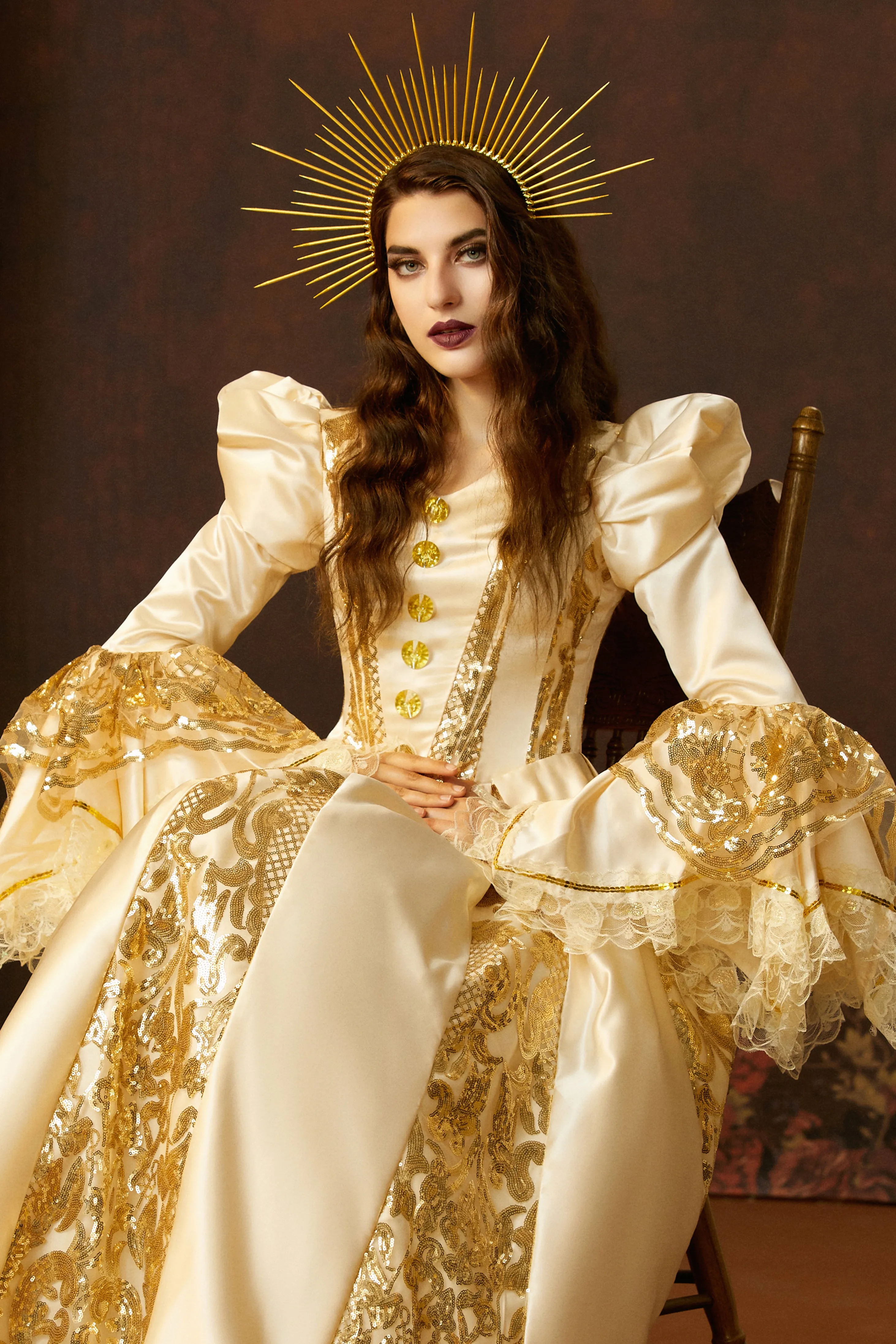 Elegant Sunburst Greek Goddess Halo Crown sold by BABEYOND product image thumbnail 4