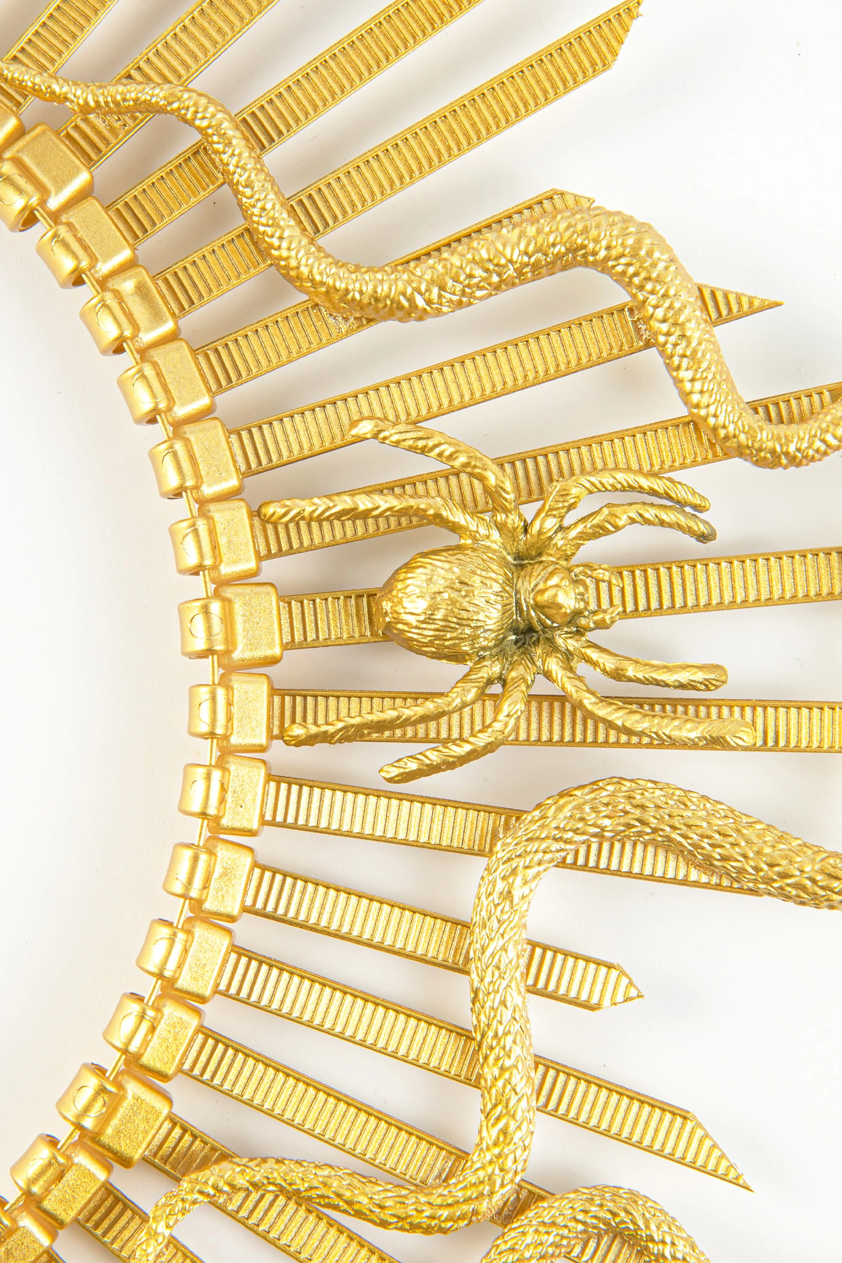 Halloween Sunburst Goddess Spike Mary Halo Crown sold by BABEYOND product image thumbnail 4