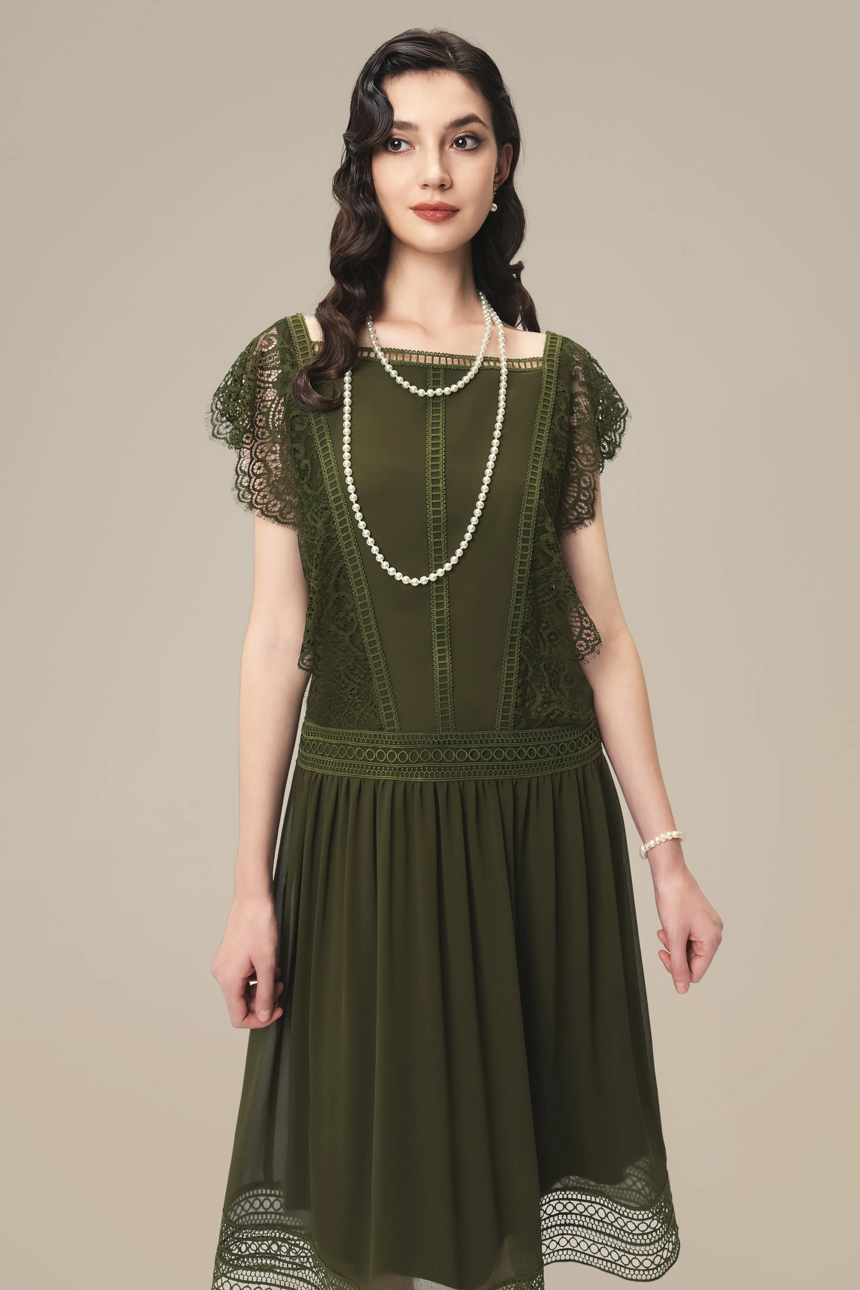 Retro Charm Lace Trimmed Day Dress sold by BABEYOND product image thumbnail 4