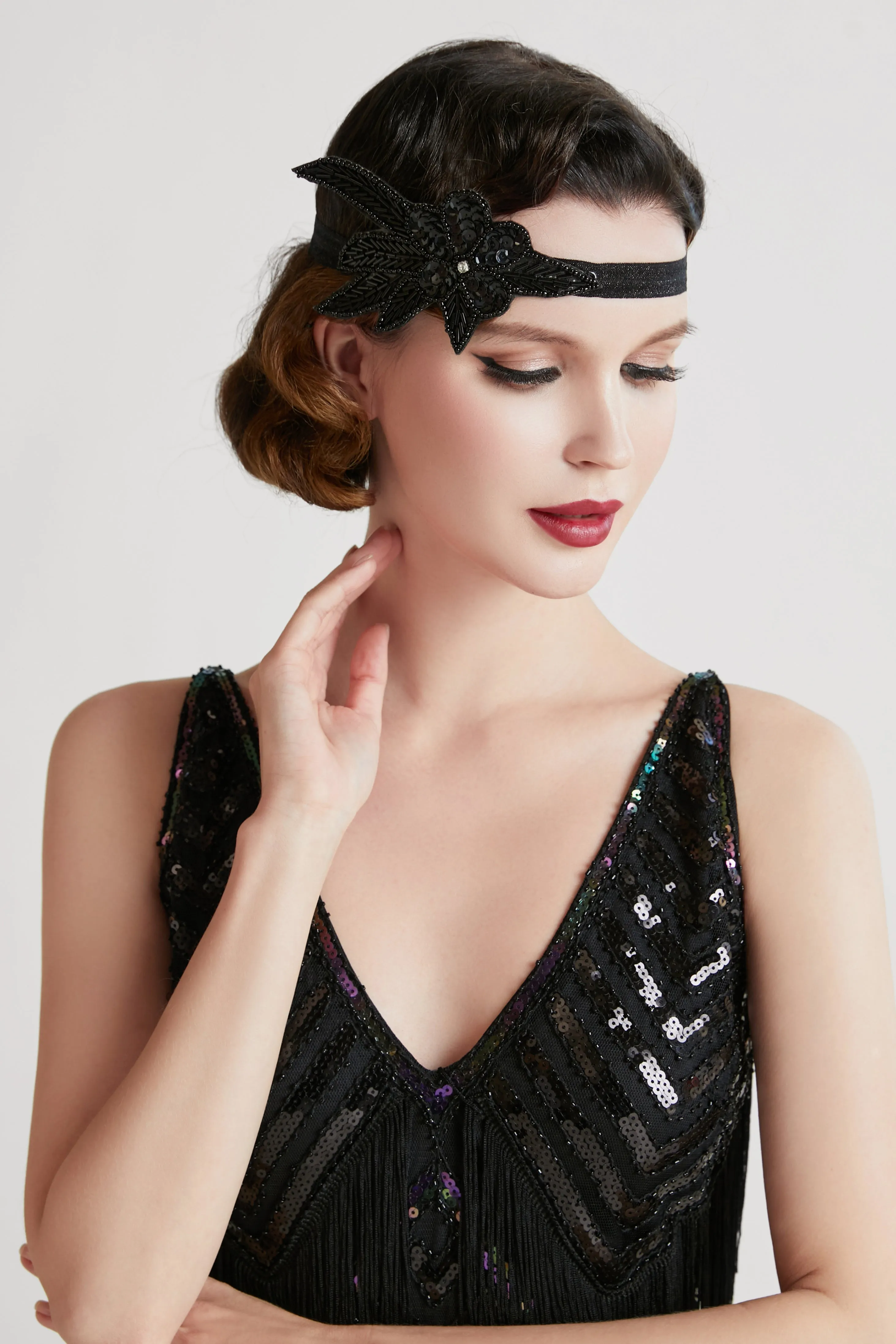 Vintage Rhinestone Embellished Headband sold by BABEYOND product image thumbnail 2