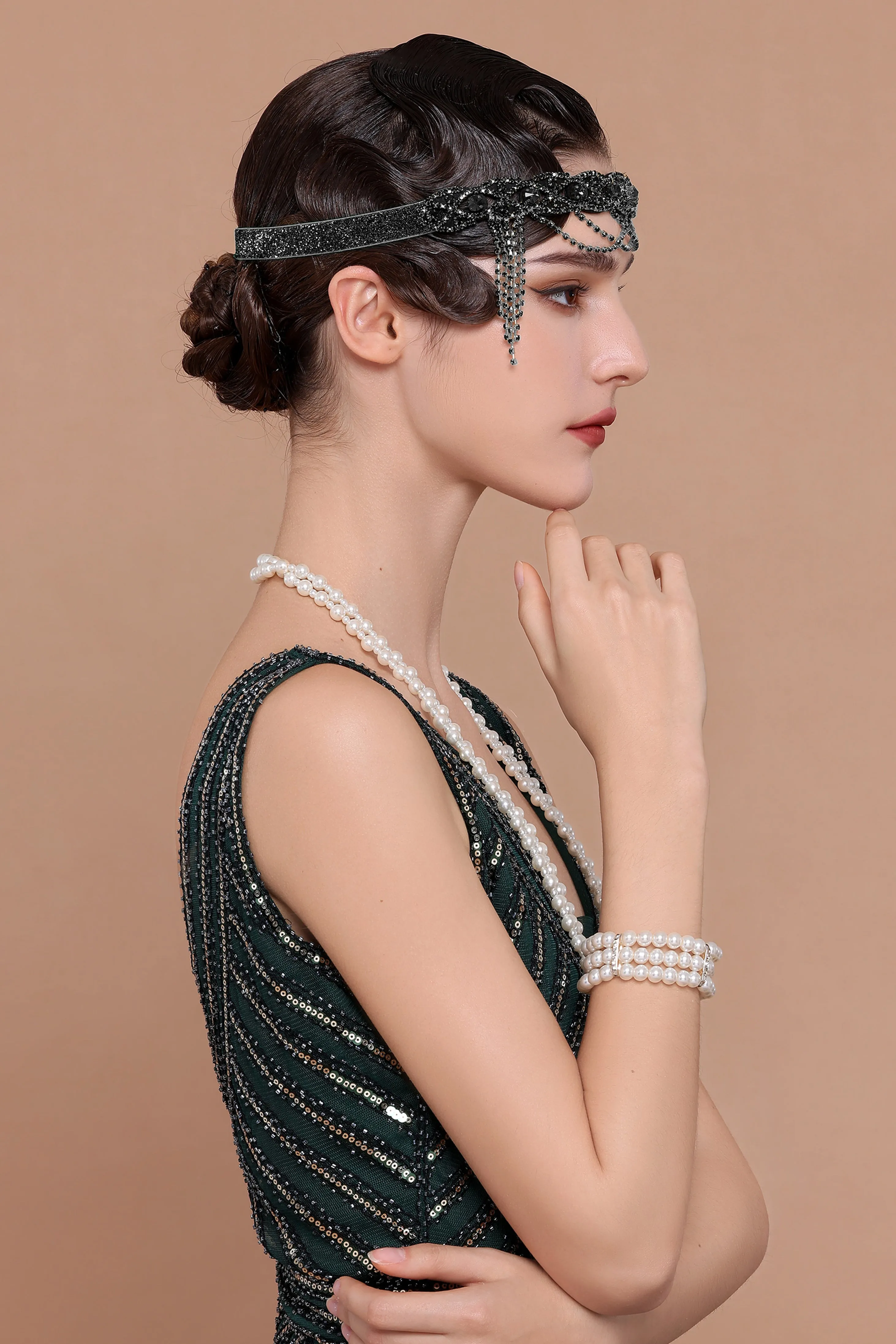 1920s Embellished Rhinestone Dangle Chain Headband sold by BABEYOND product image thumbnail 3