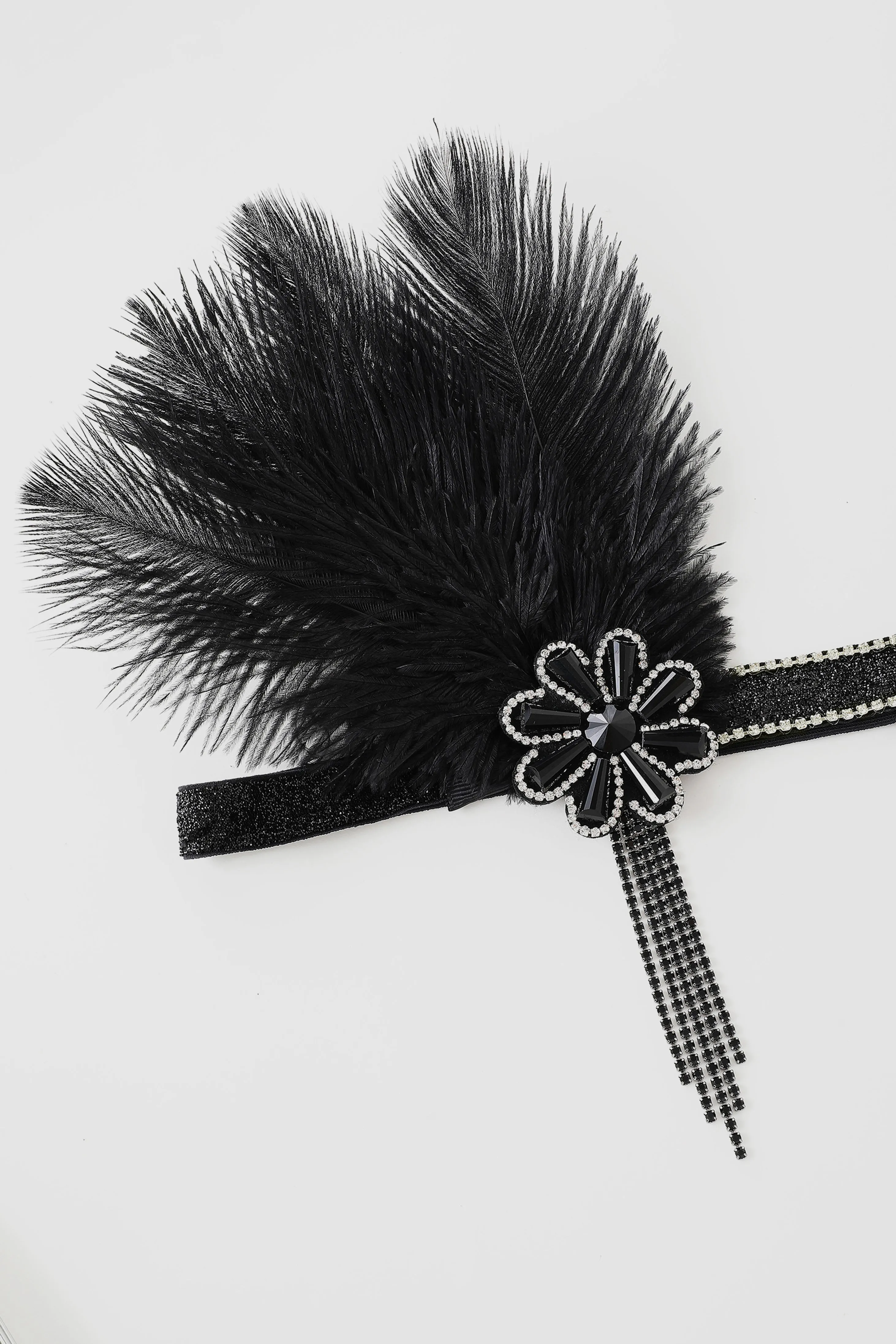 Shimmering Beaded Feather Headpiece sold by BABEYOND product image thumbnail 4