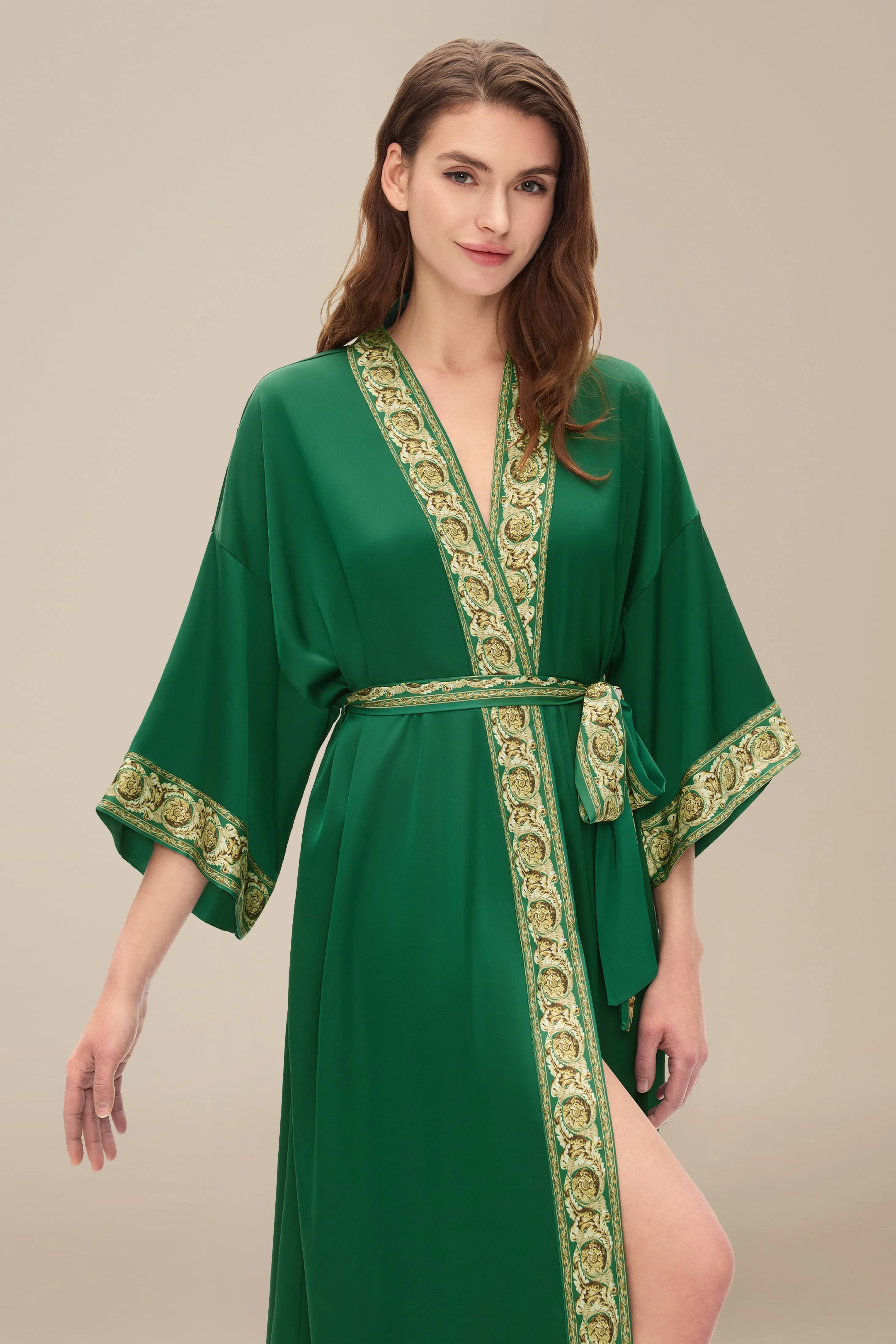 Luxurious Floral-Trimmed Kimono Robe sold by BABEYOND product image thumbnail 3