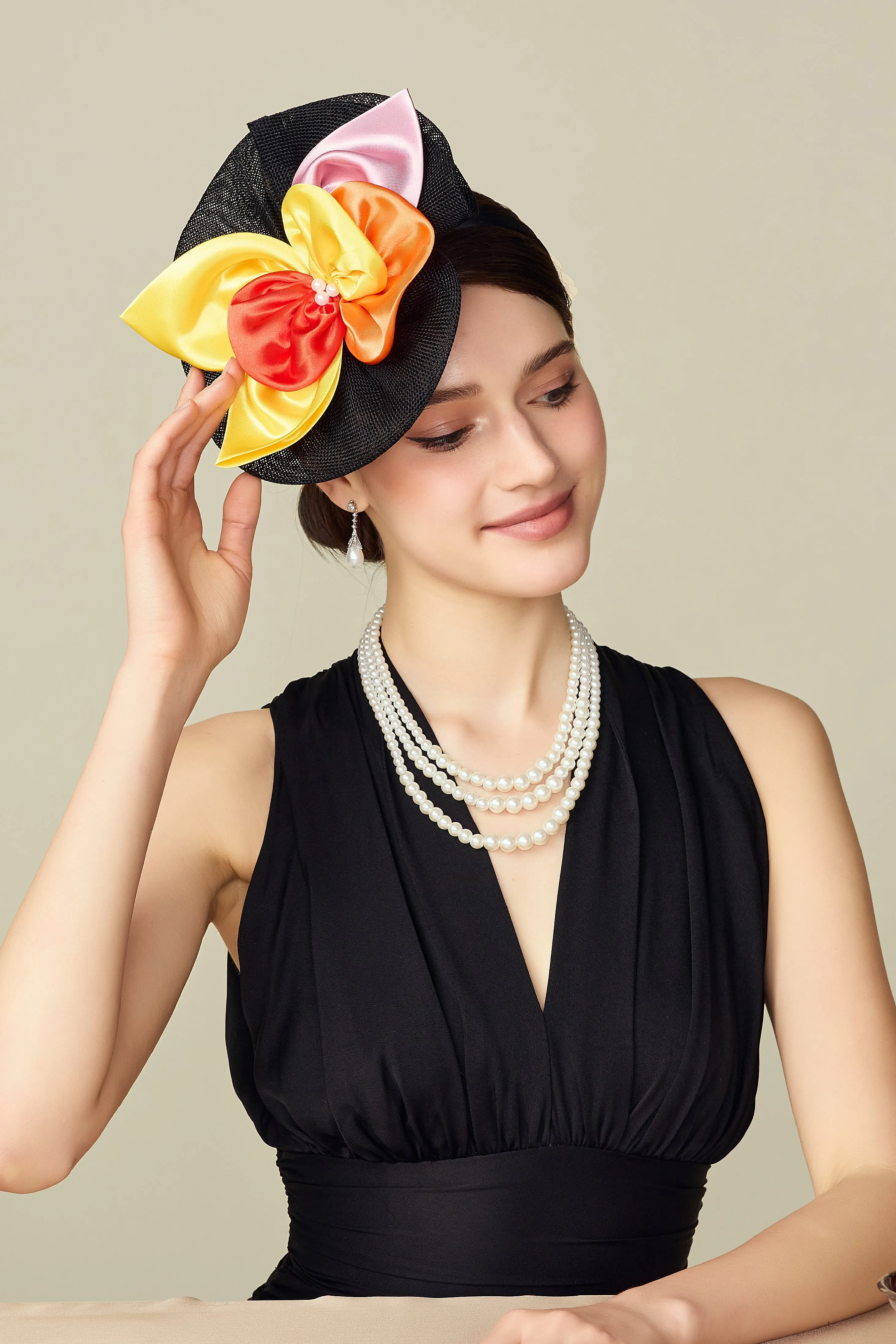 Colorburst Floral Party Fascinator sold by BABEYOND product image thumbnail 3