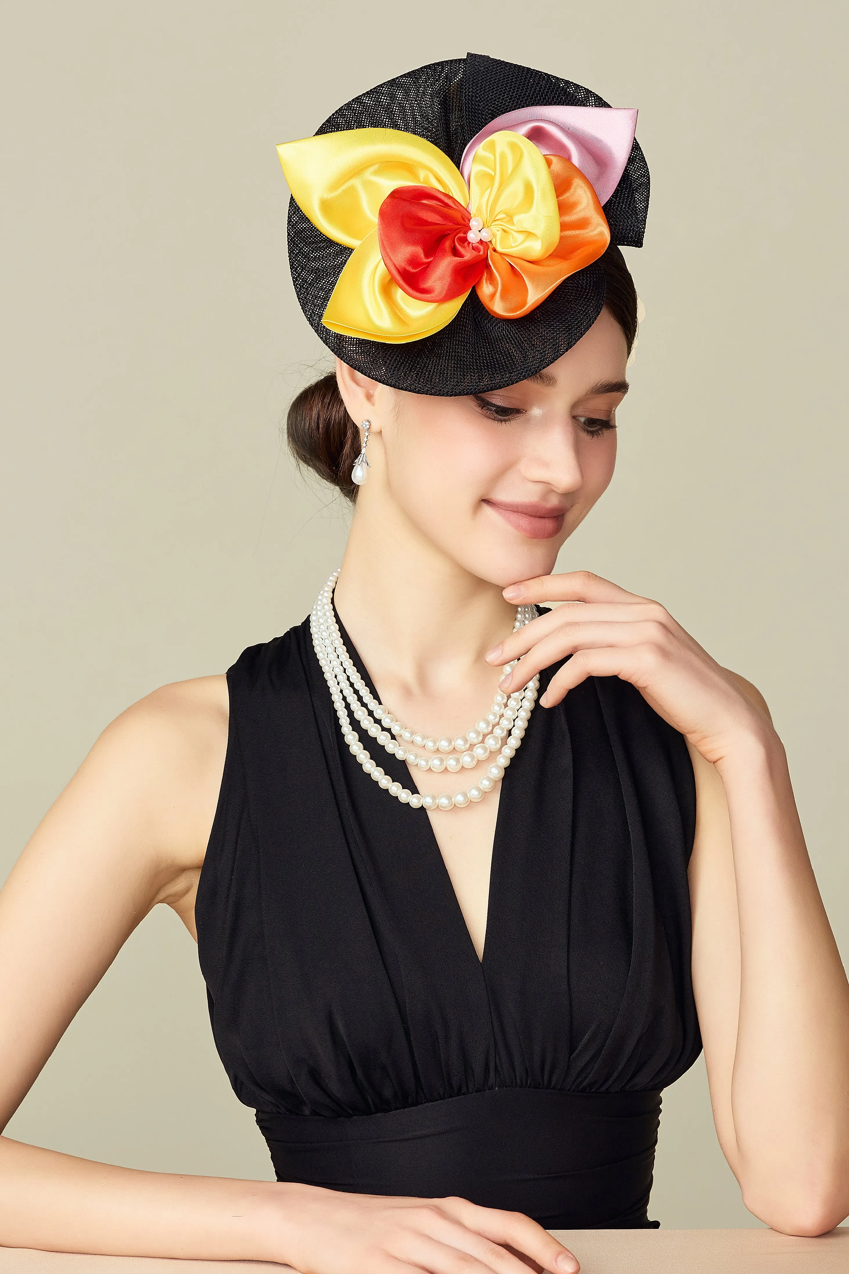 Colorburst Floral Party Fascinator sold by BABEYOND product image thumbnail 2