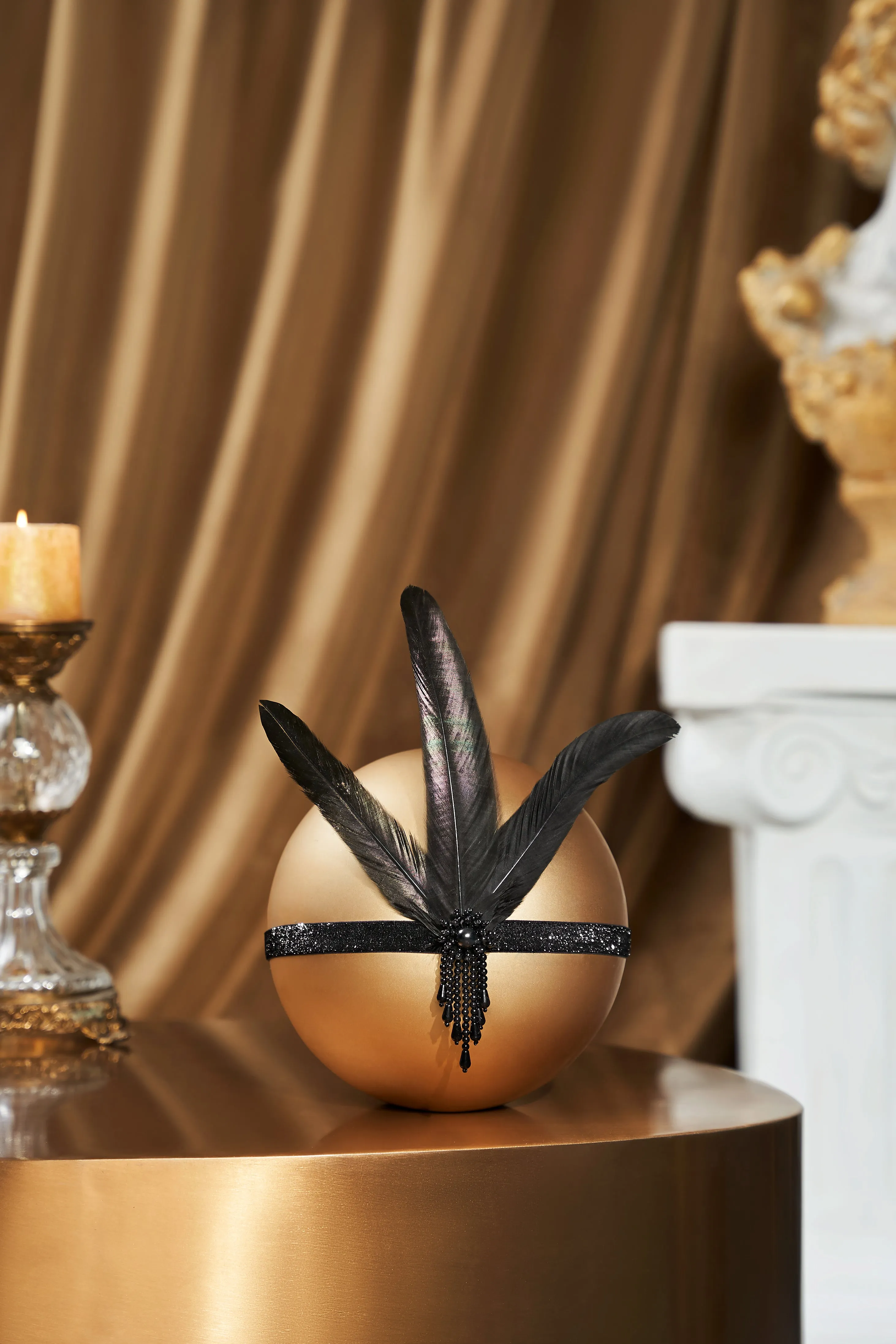 Beaded Feather Shimmer Hairband sold by BABEYOND product image thumbnail 3