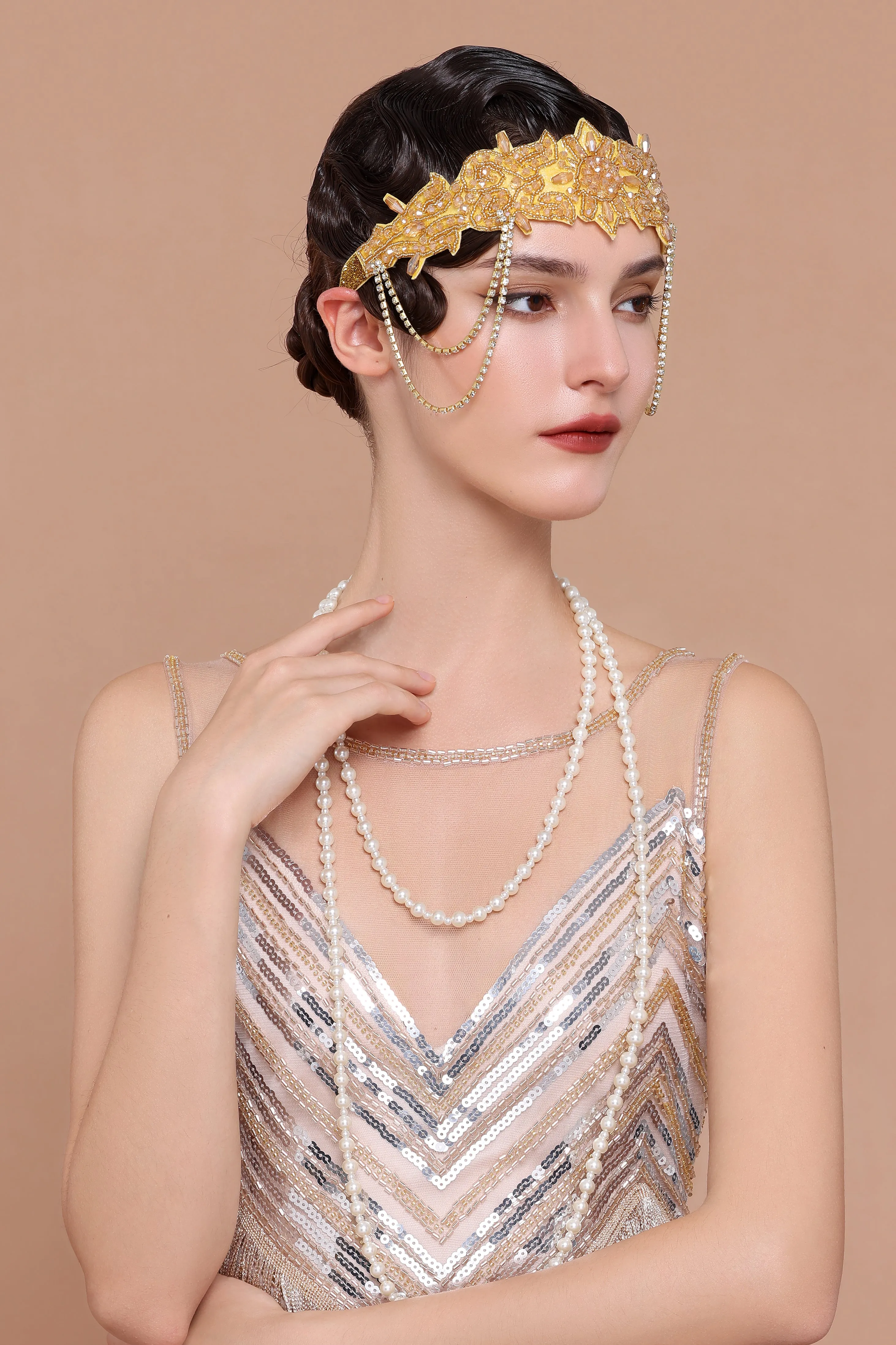 Beaded Rhinestone Dangle Chain Headband sold by BABEYOND product image thumbnail 3