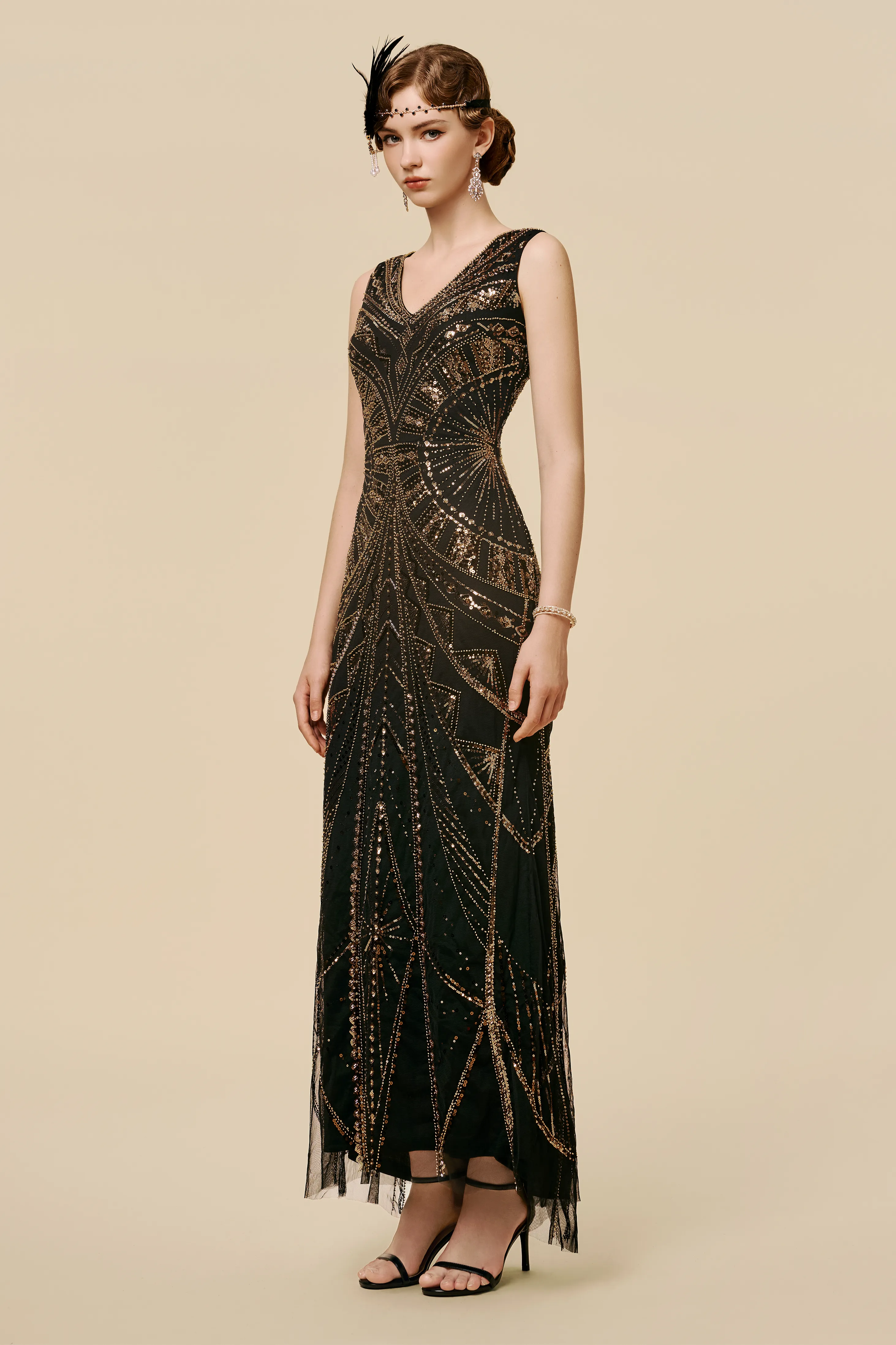 Art Deco Black & Gold Glamour Evening Gown sold by BABEYOND product image thumbnail 5