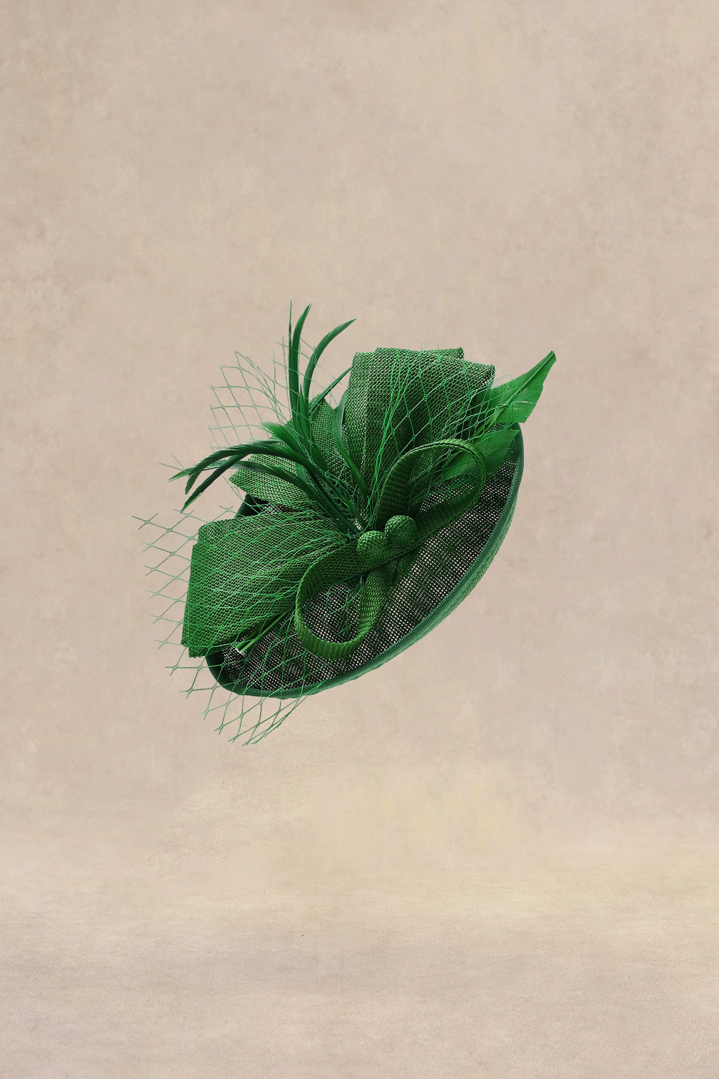 Elegant Sinamay Bow Fascinator sold by BABEYOND product image thumbnail 4