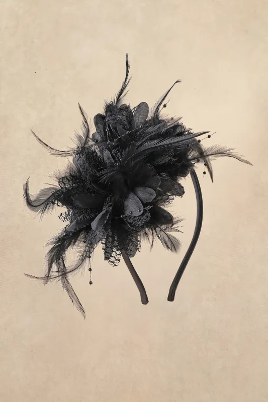 Fluffy Feather Lace Fascinator made by BABEYOND